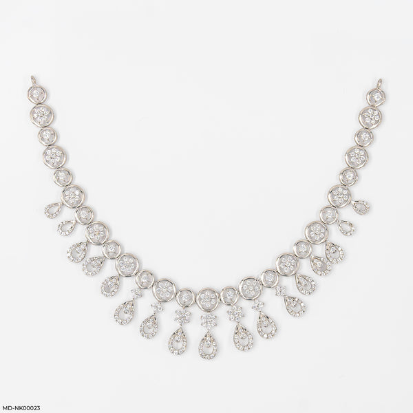 Charming Diamond Necklace 18K White Gold