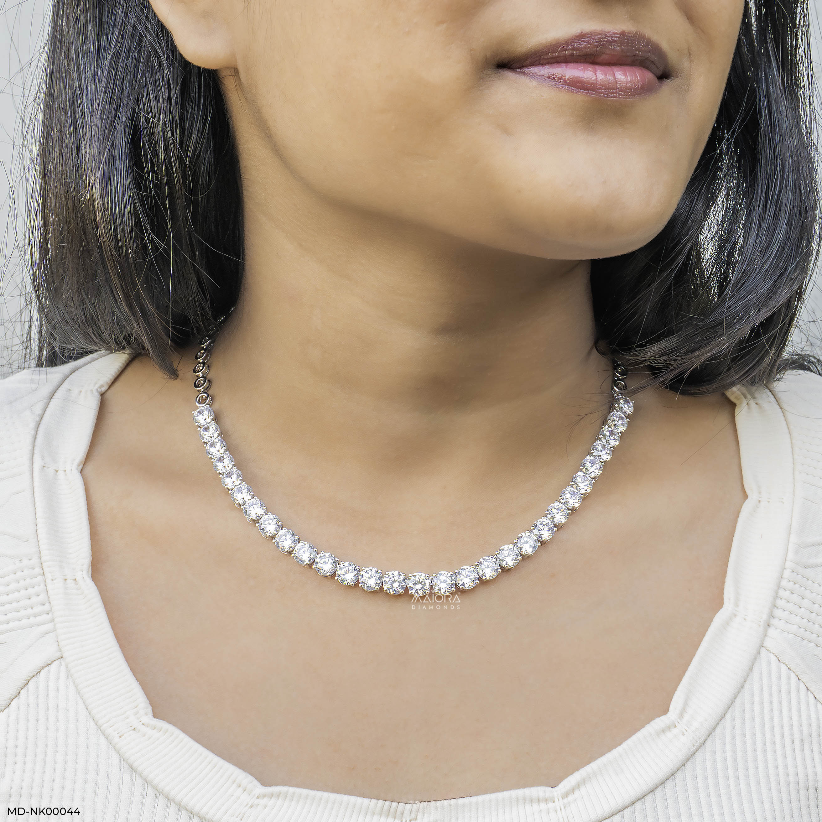 Starlight Graduated Diamond Necklace 9K White Gold