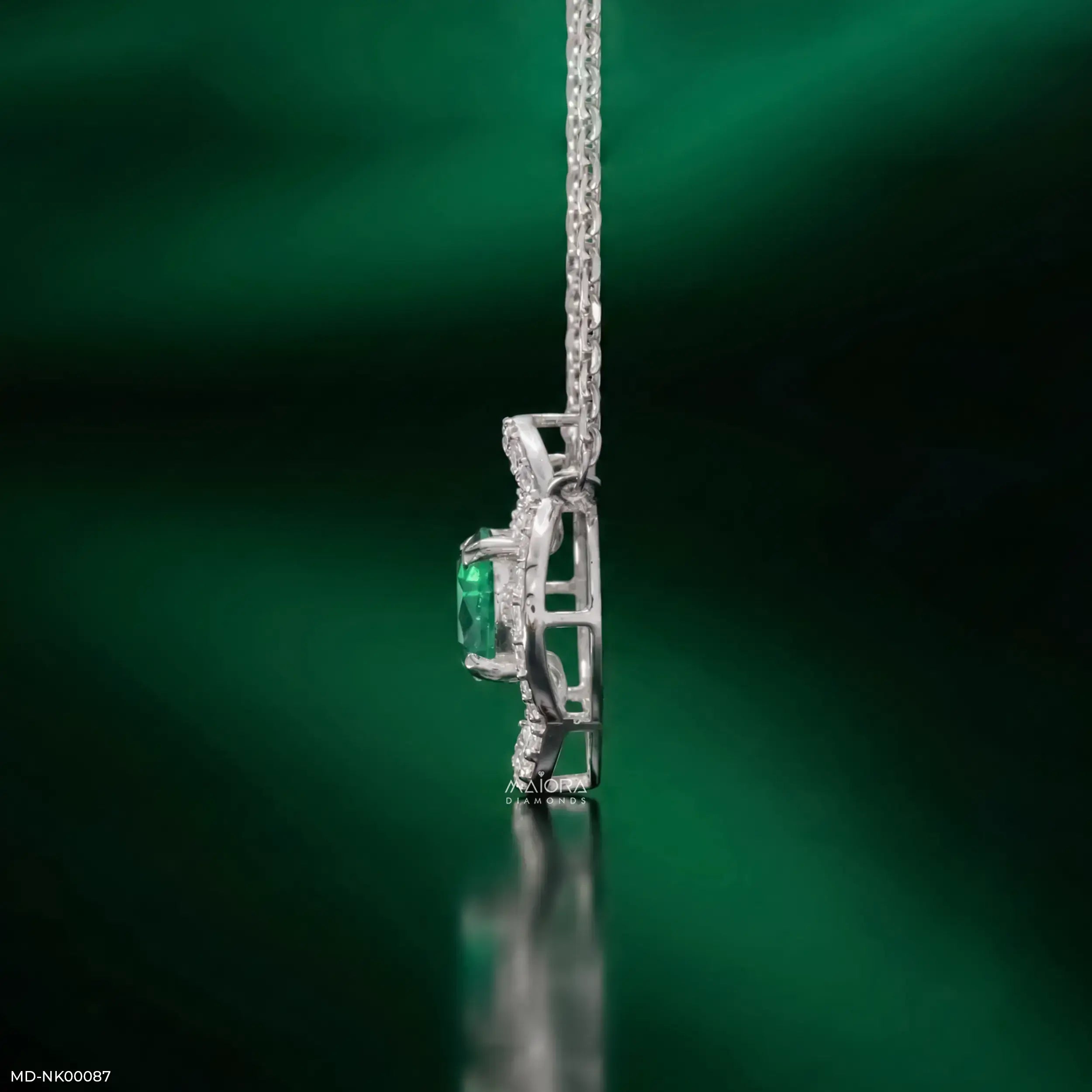 0.25 Carat Circle Of PetalsLab Diamond Pendant Without Chain