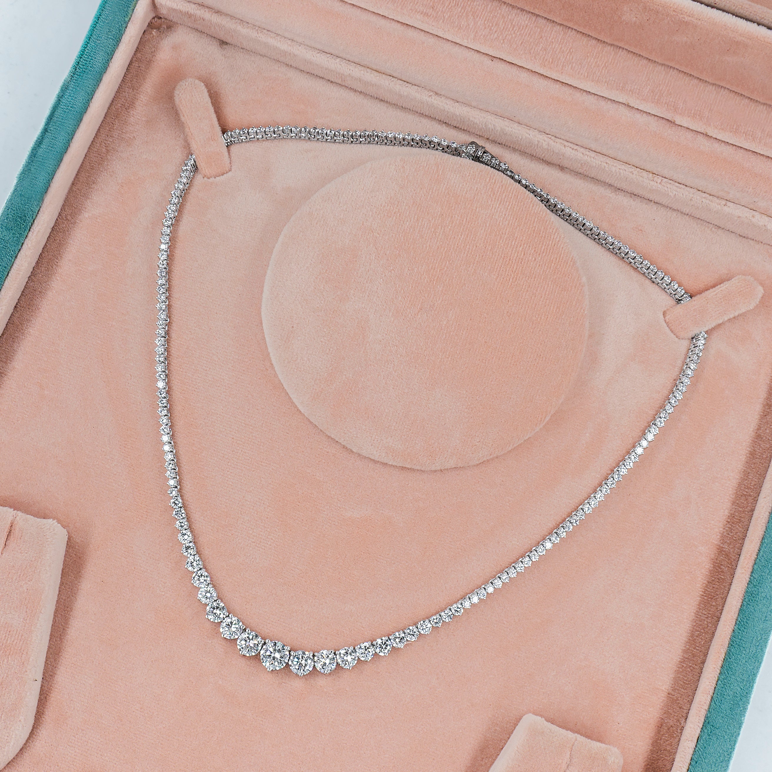 Graduation Tannis Diamond Necklace