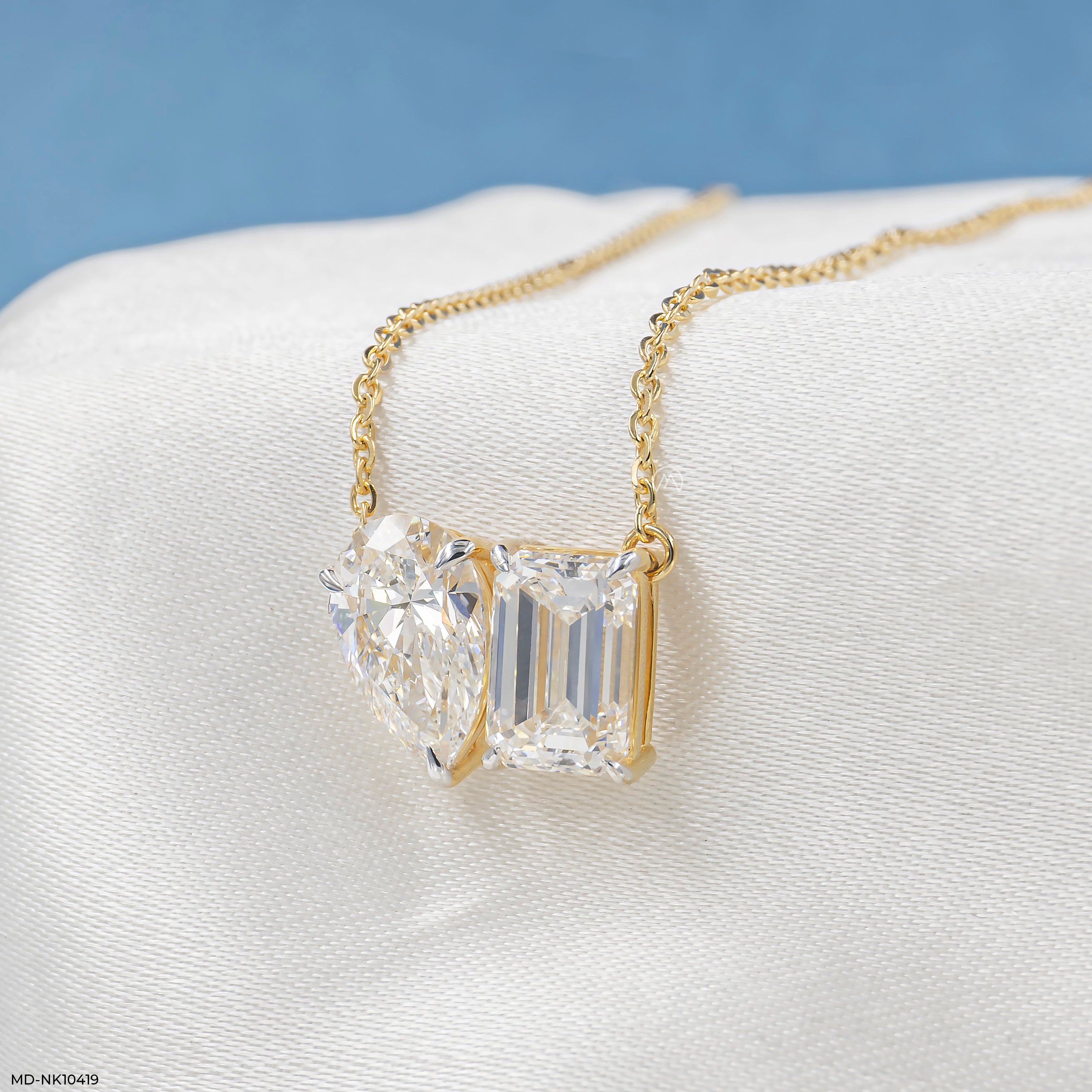 Perfect Pairing Necklace 9K Yellow Gold