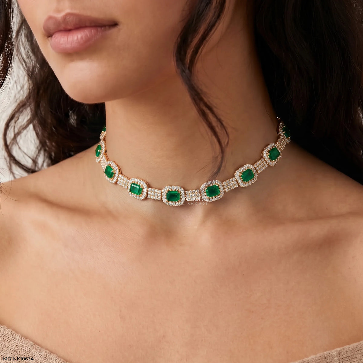 Emerald Block Halo Diamond Choker Necklace