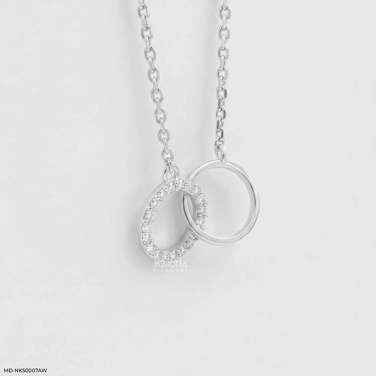 Union Circle Diamond Necklce