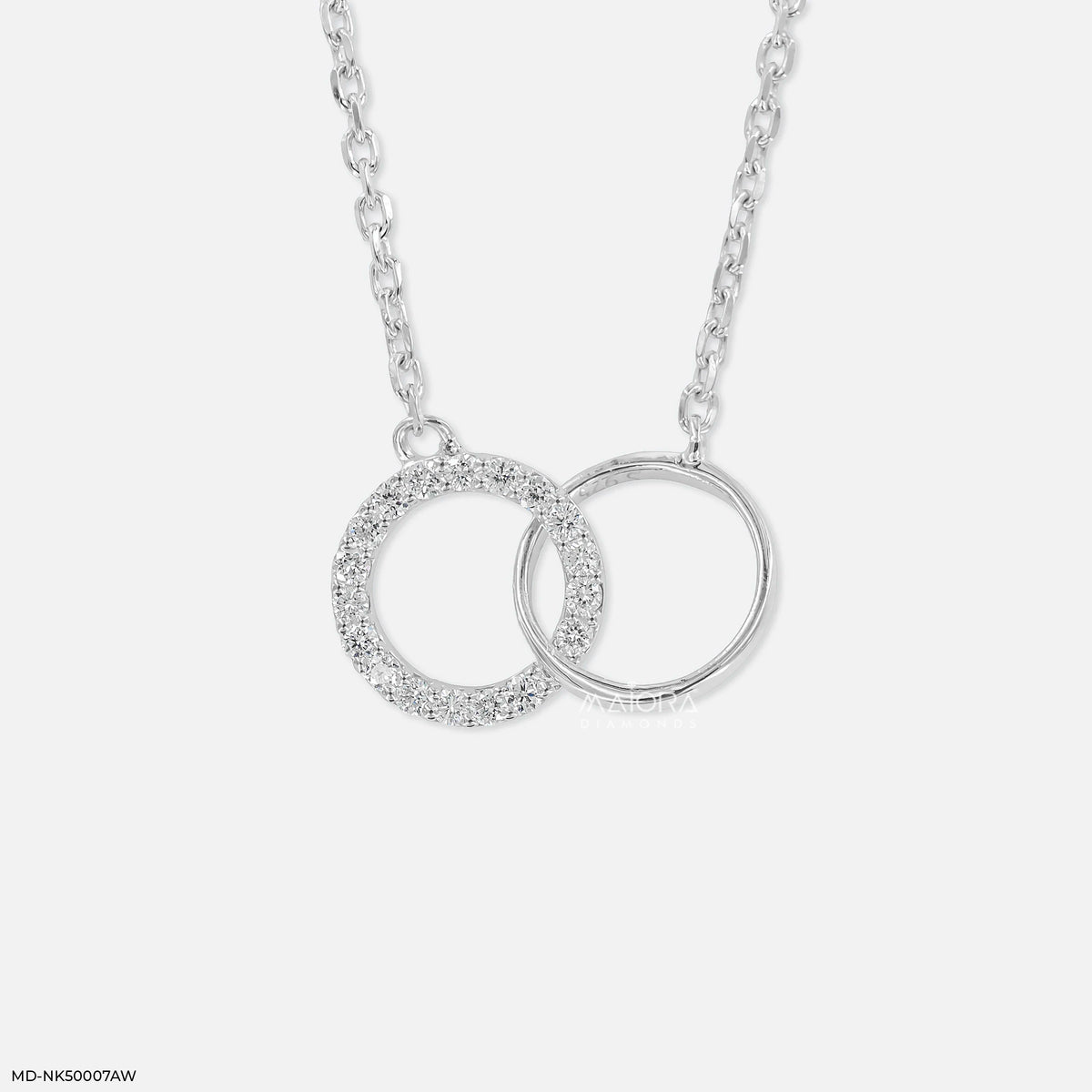 Union Circle Diamond Necklce