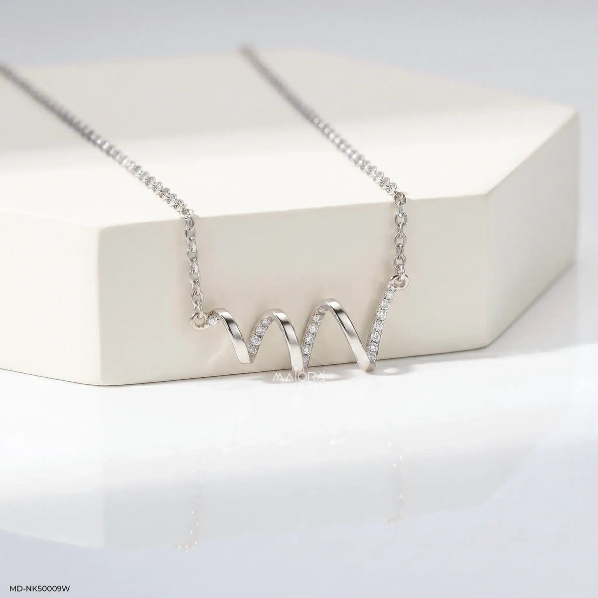 Wavy Pluse Diamond Necklace