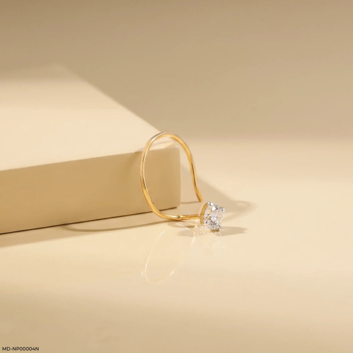 0.11 Carat Dazzling Solitaire Nose pin