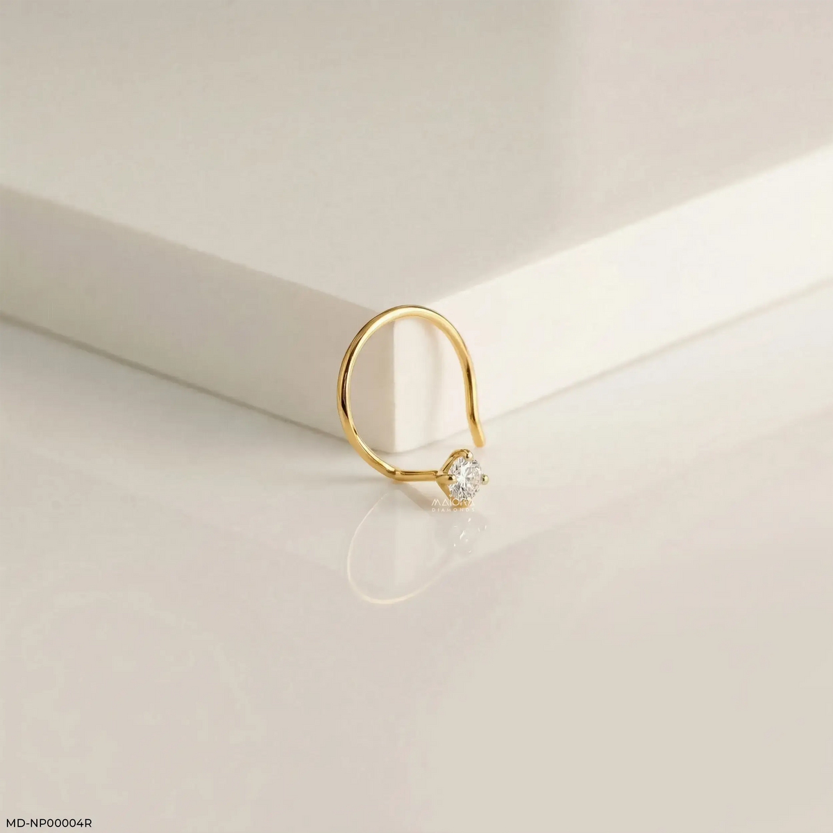 Celeste Nose Pin
