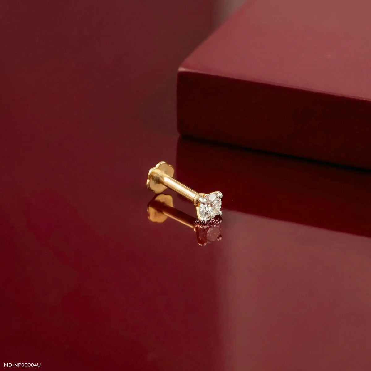 0.090 Cent Spark Solitaire Diamond Nose Pin