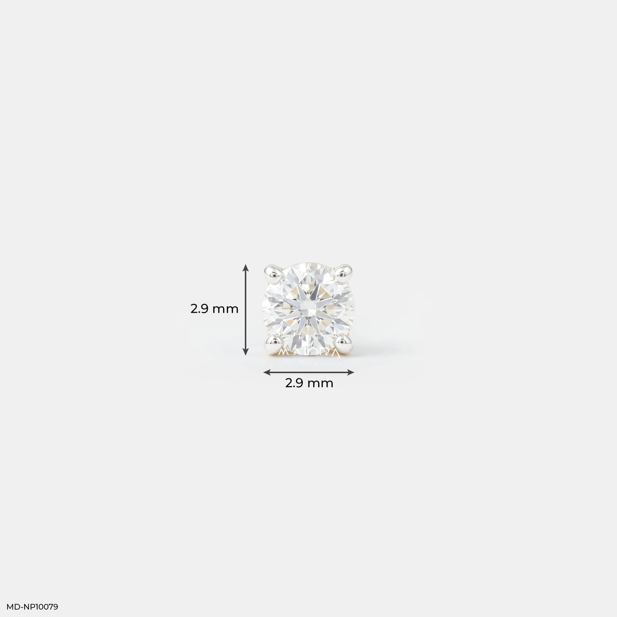 Aurelia Solitaire Diamond Nose Pin