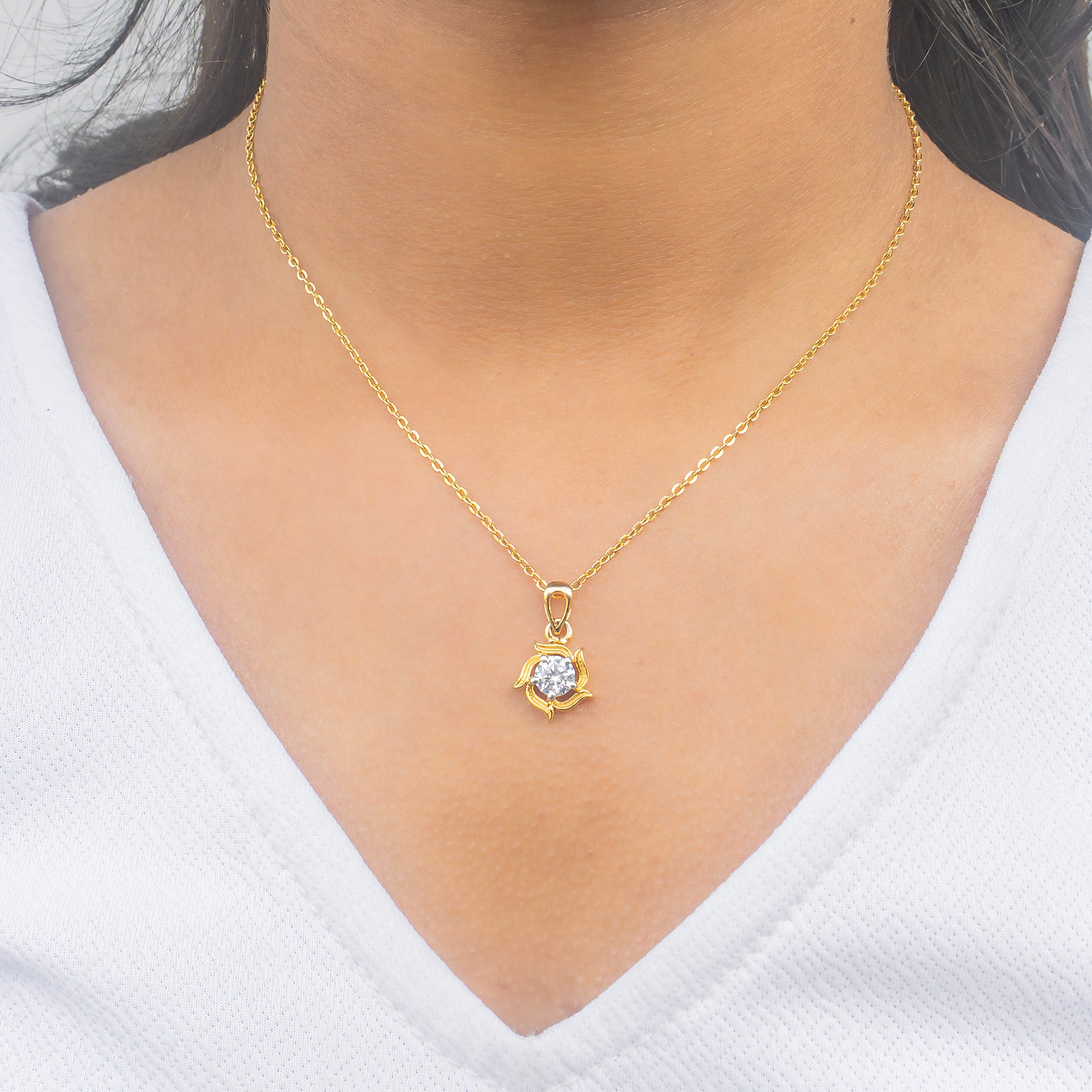 Twisted Petal Solitaire Pendant 9K Yellow Gold