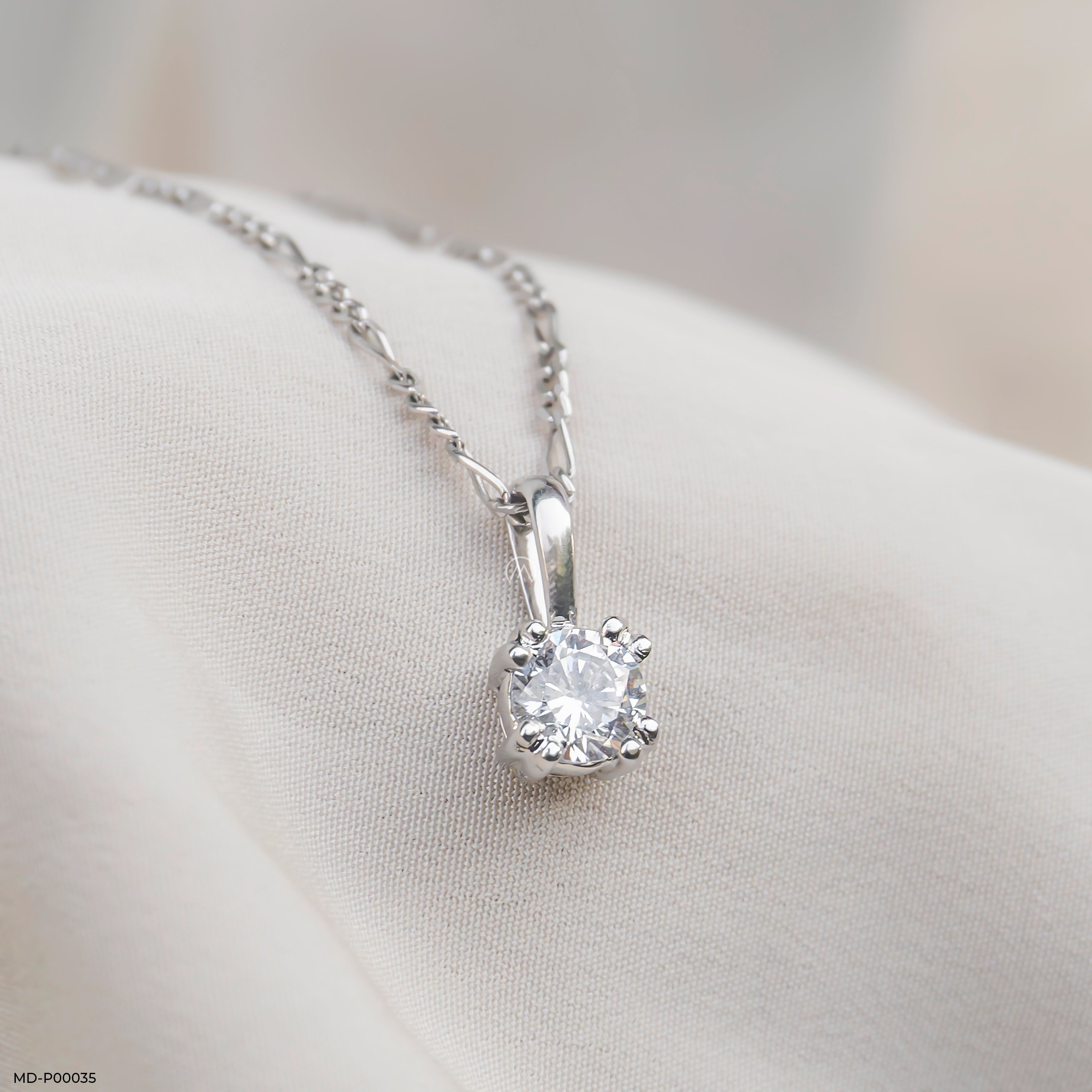 0.50 Carat Classic Claw Pendants 14K Rose Gold