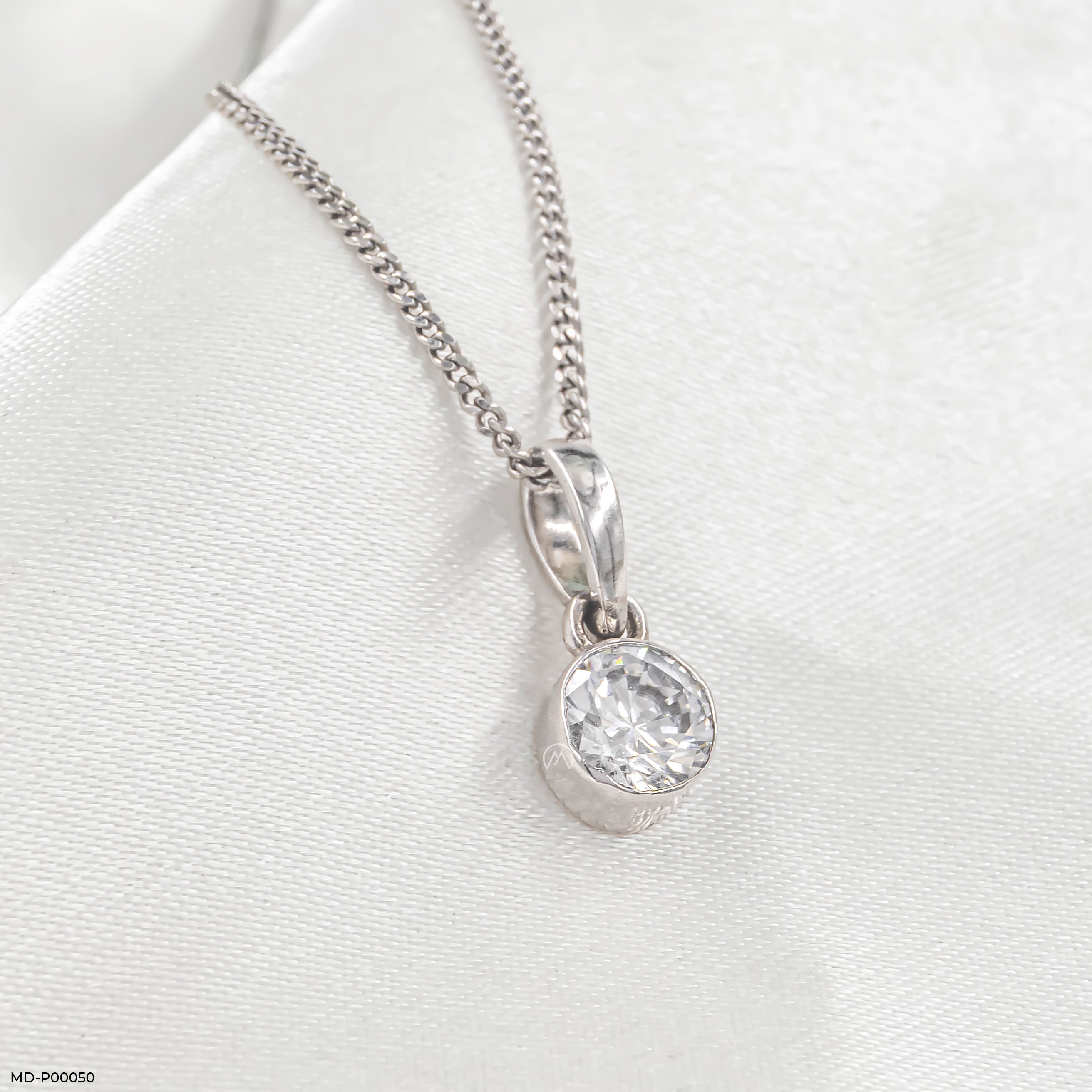 0.75 Carat Brilliant Orb  pendant Platinum 950