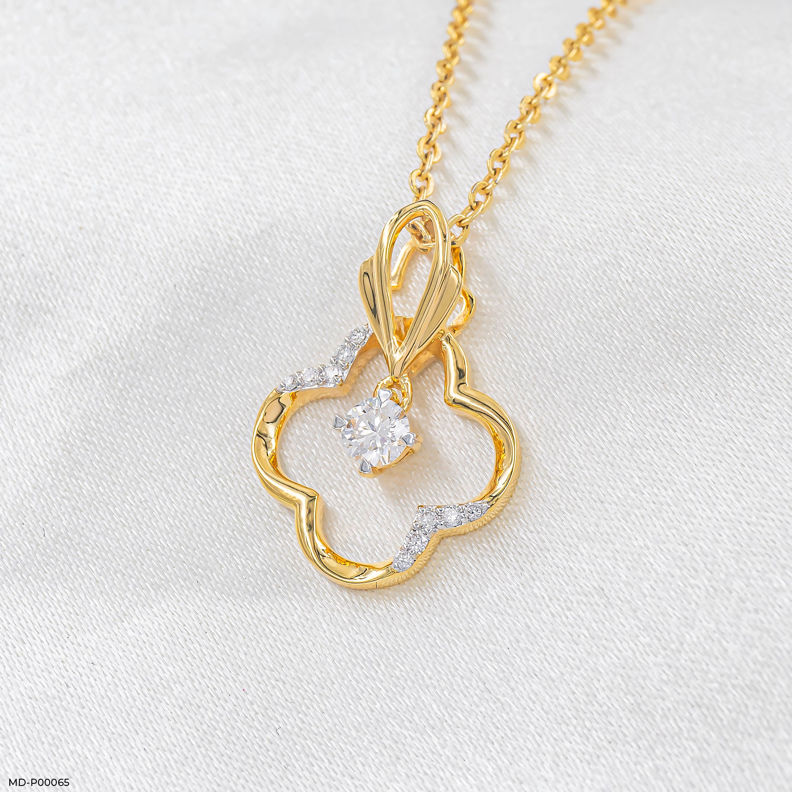 0.25 Carat Grace Flower Lab Diamond Pendant 18K Yellow Gold