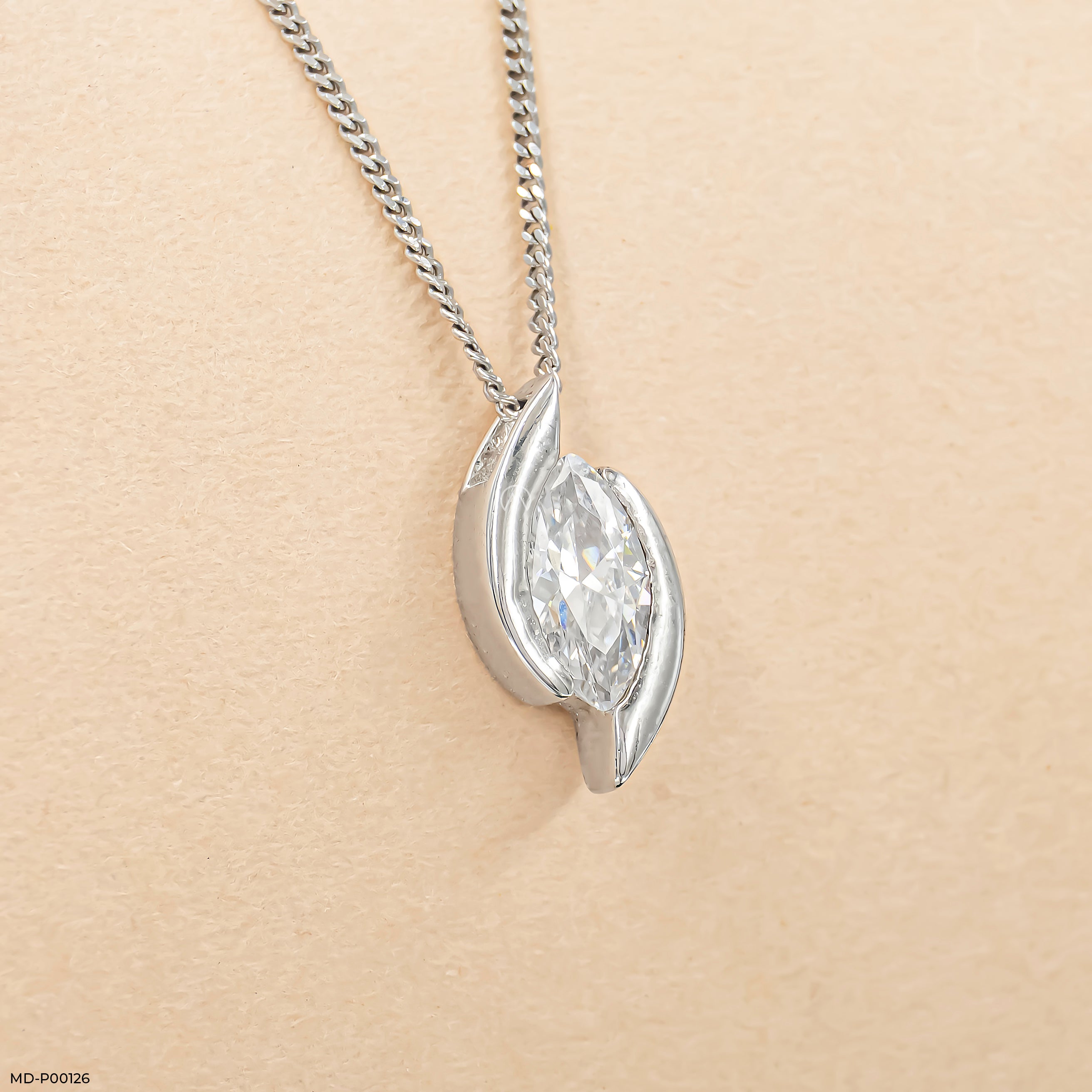 1 Carat Elysian Embrace Pendants 9K Rose Gold