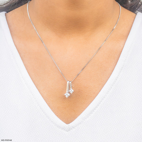 0.50 Carat Mode Pendants 14K White Gold