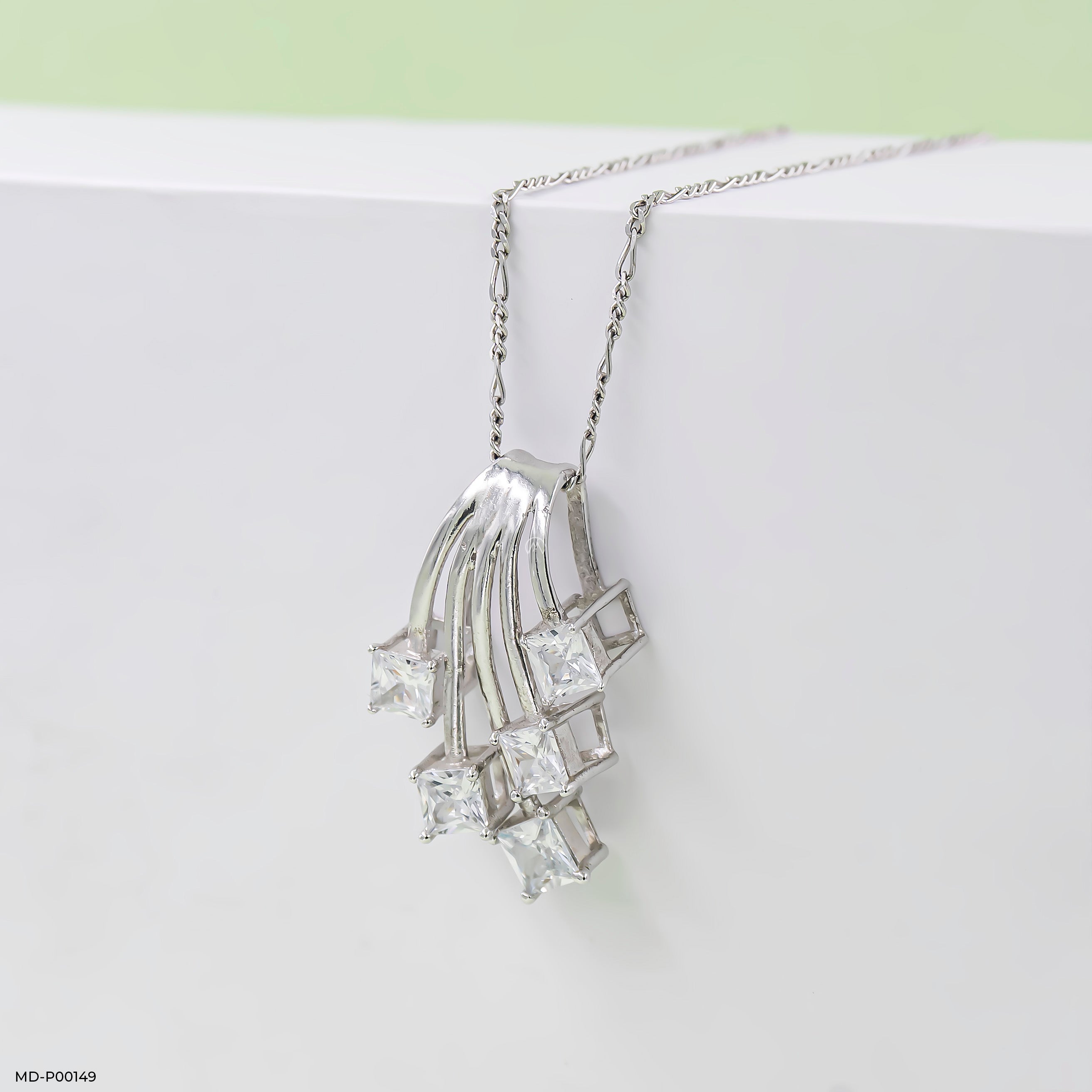 2.50 Carat Shooting Stars Pendants 9K Rose Gold