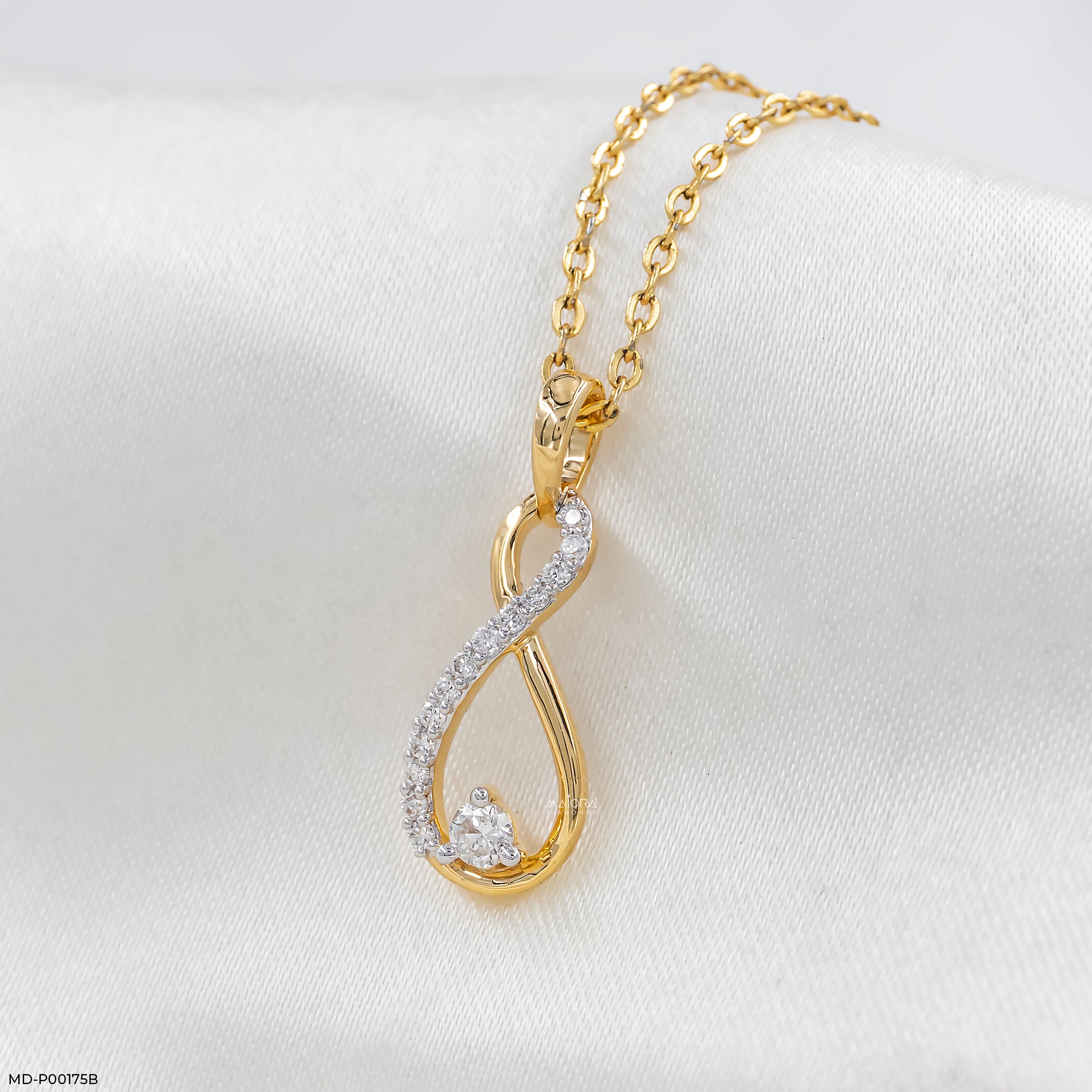 Infinity Essence Pendant