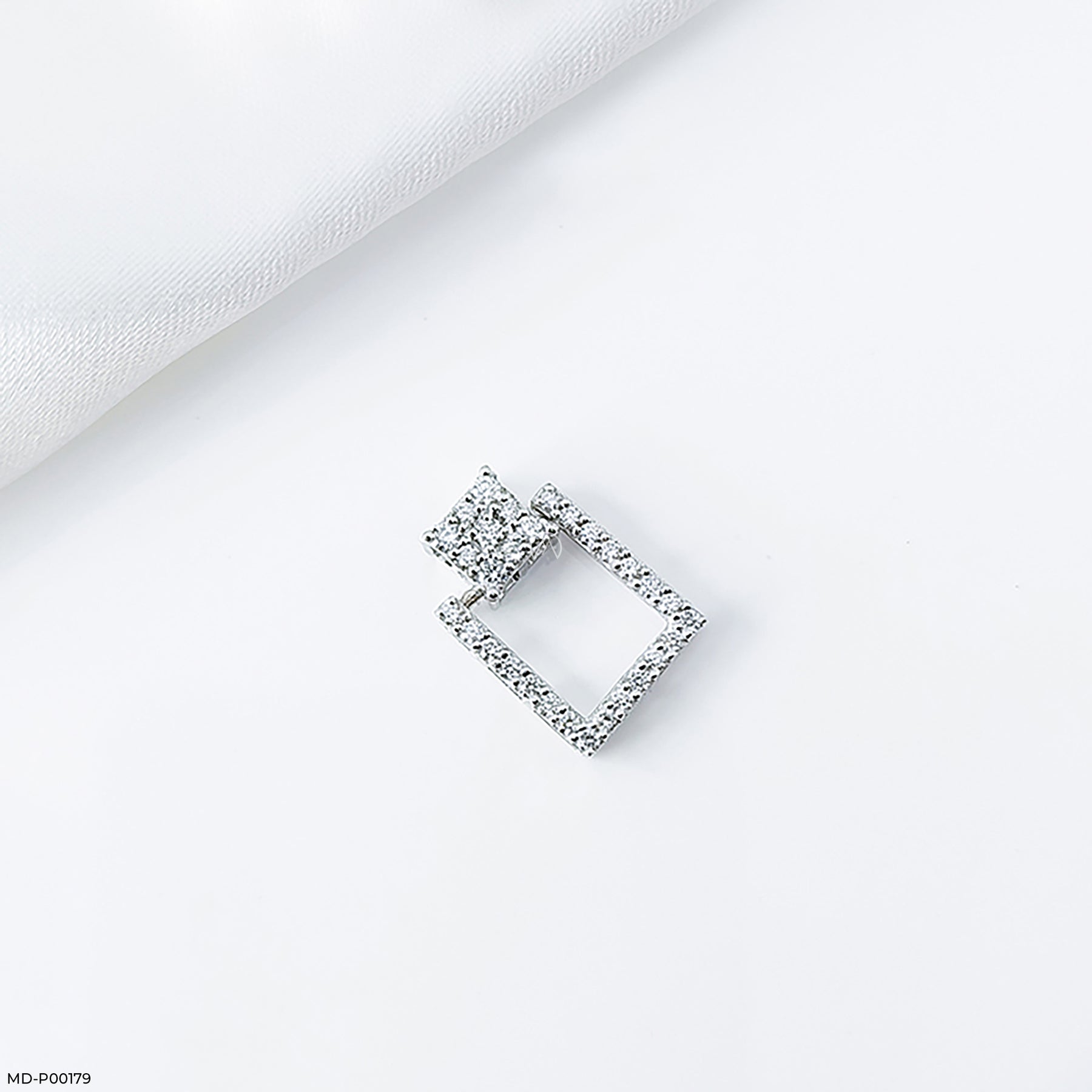 Cubic Diamond Pendants Platinum 950