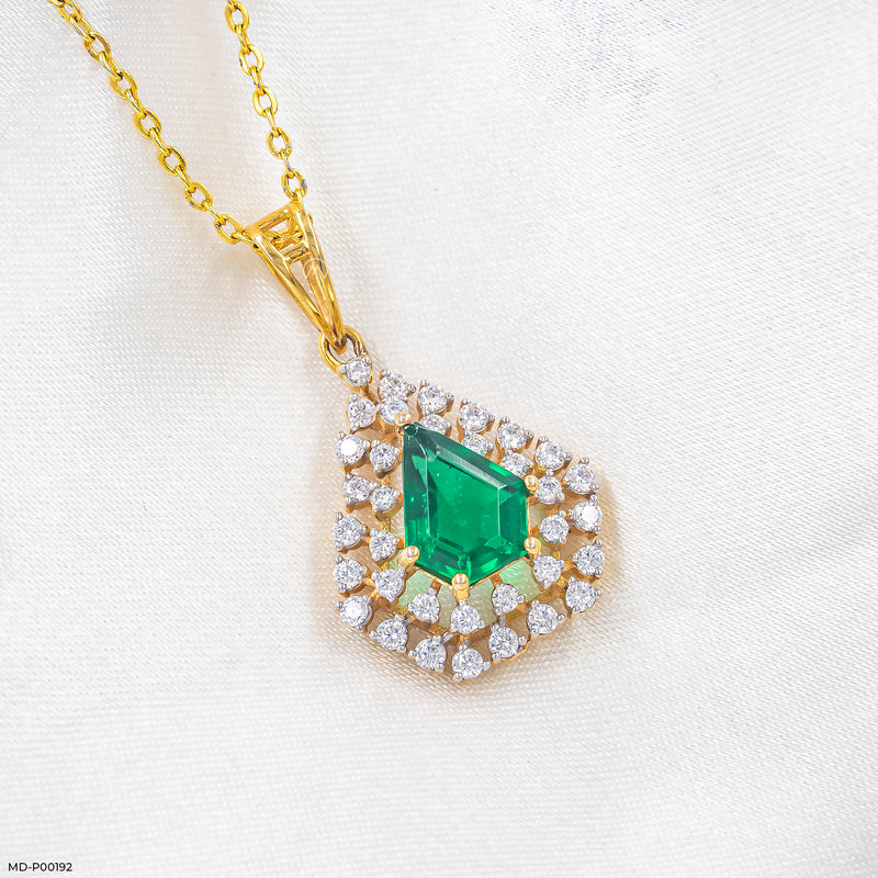 0.75 Carat Green Geometry Pendants 14K Yellow Gold