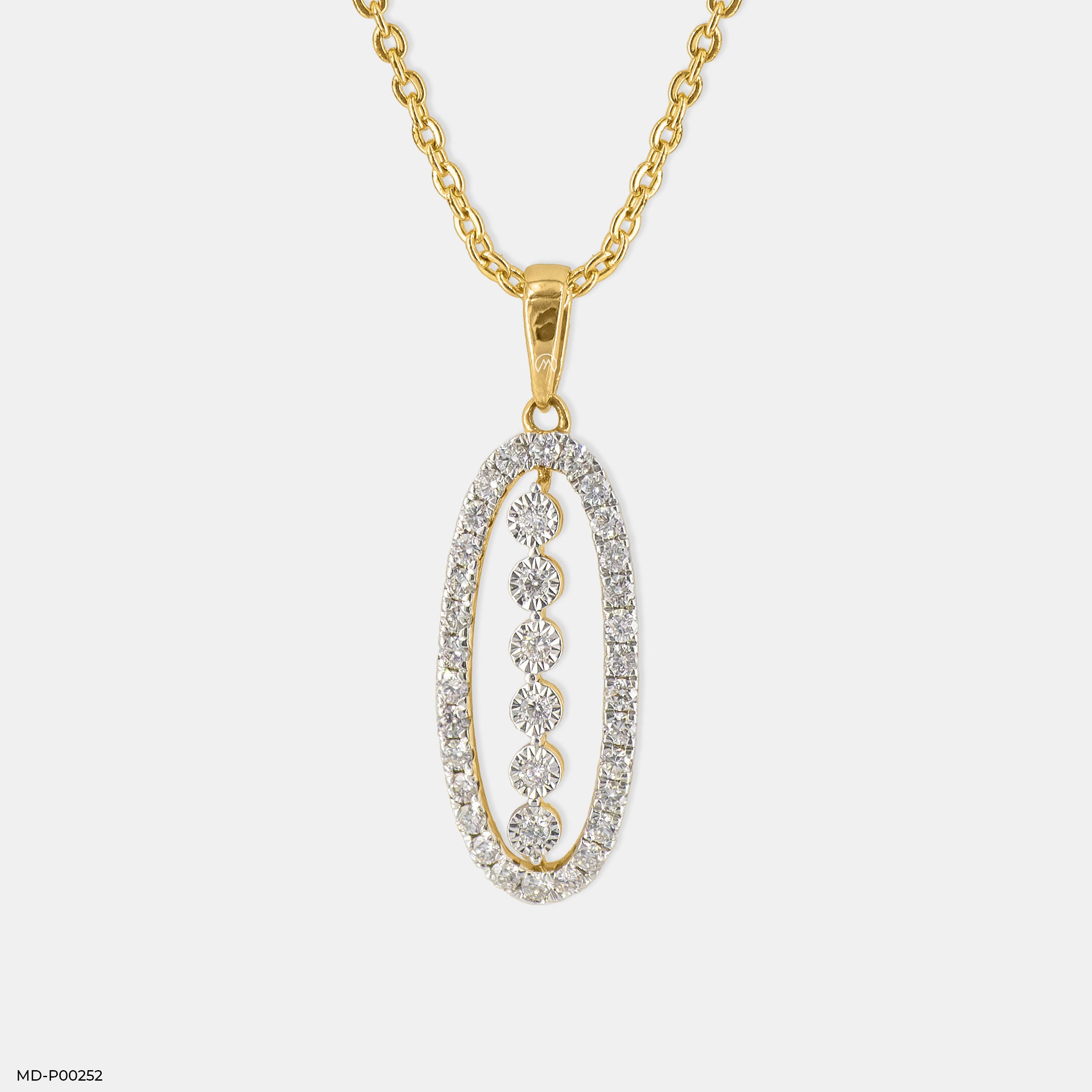 The Old-World Charm Diamond Pendant 18K Yellow Gold