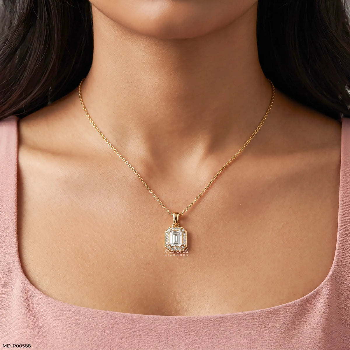 Regal Radiance Pendant Platinum