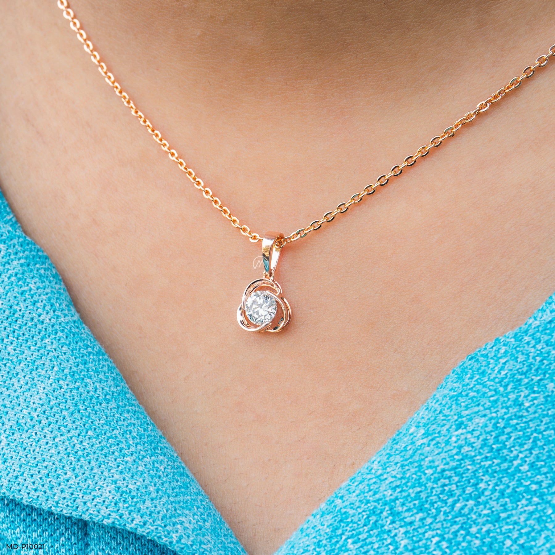 Celtic Knot Solitaire Pendant 14K Rose Gold