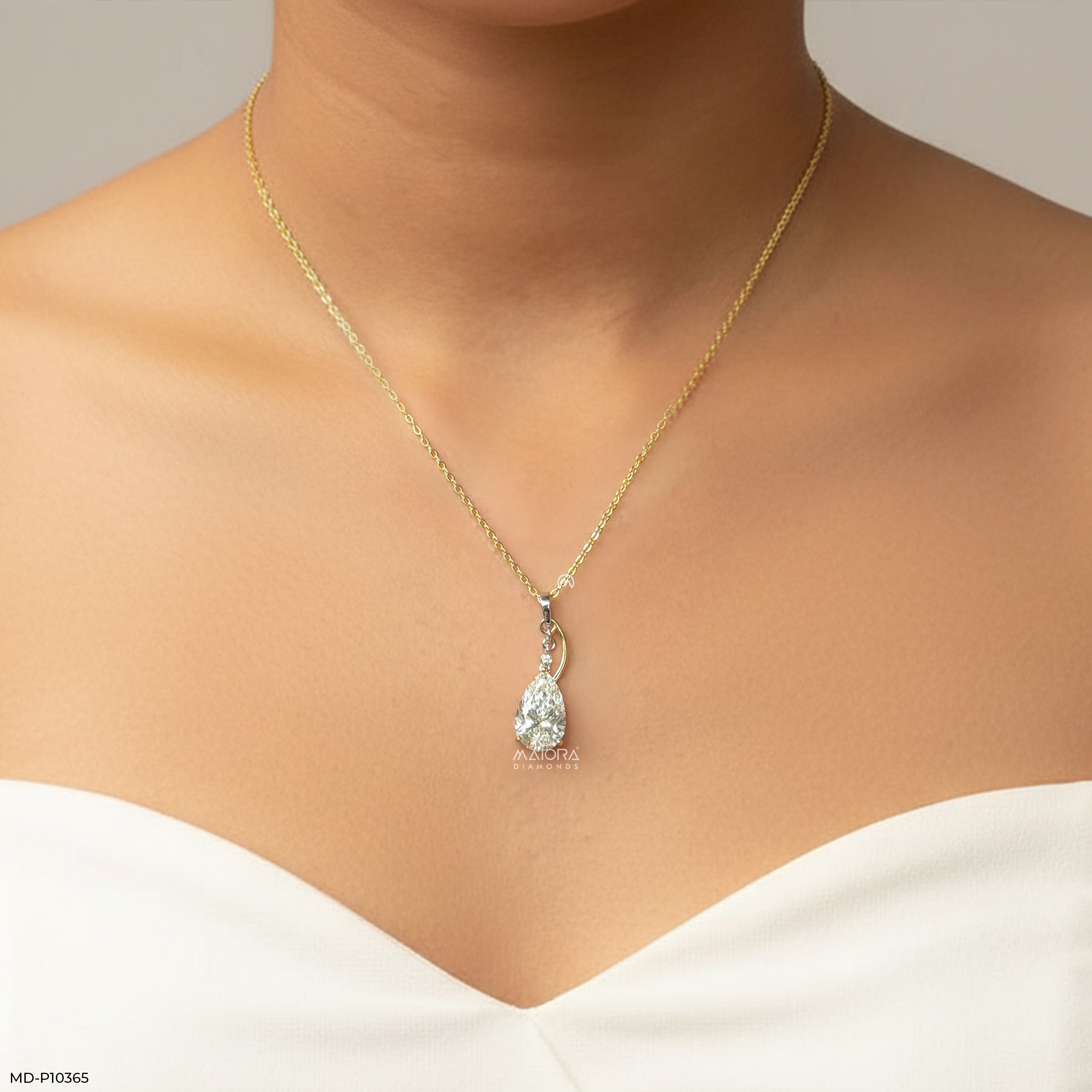 Pear Shaped Diamond Swirl Pendant 14K Yellow Gold