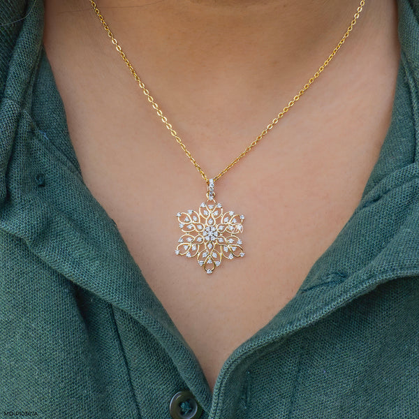 Filigree Floral Star Pendant 14K Yellow Gold