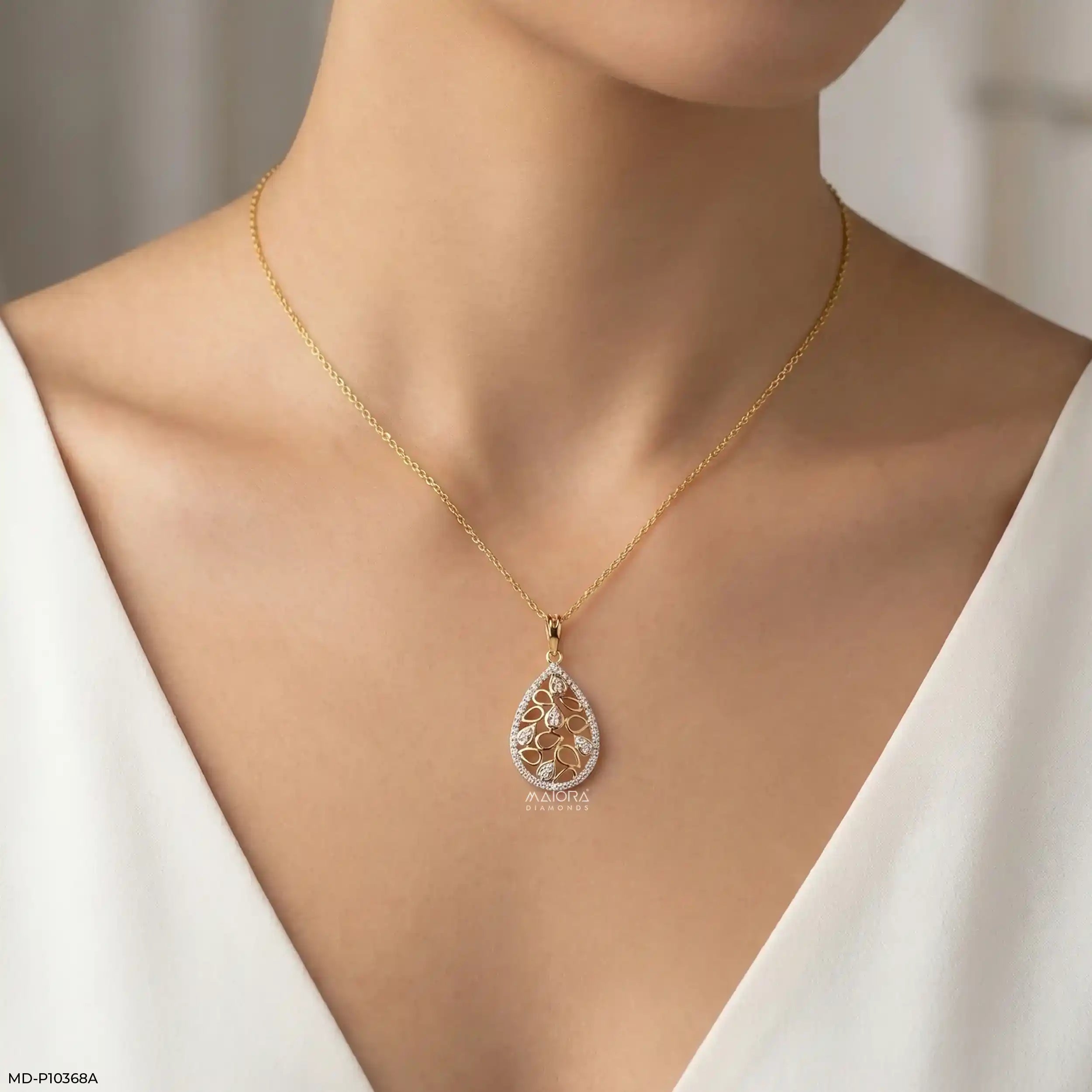 0.5 Carat Round Diamond Pendant