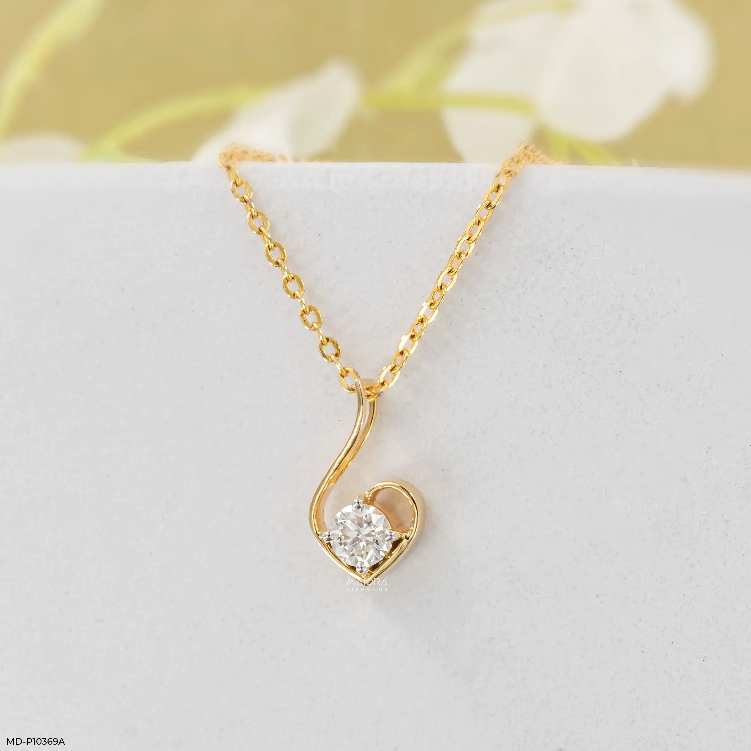 0.45 Carat Glow Diamond Pendant 14K Yellow Gold
