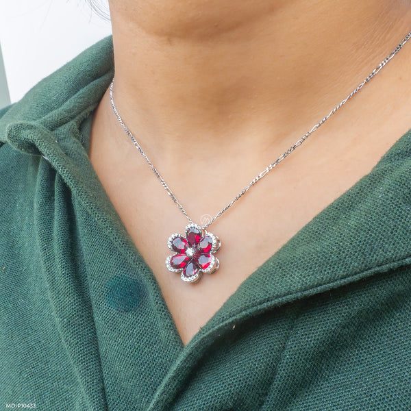 The Garnet Bloom  Pendants 14K White Gold