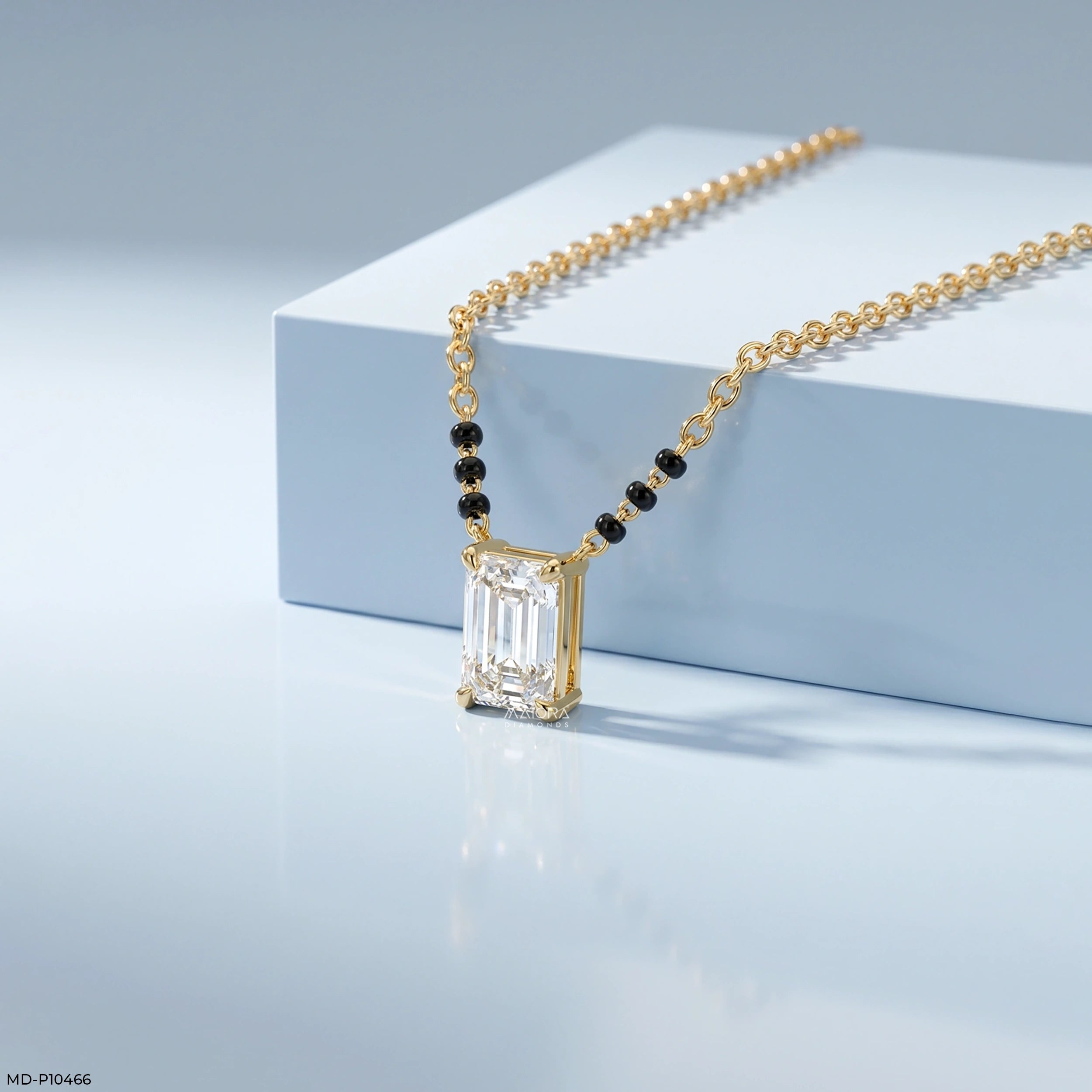 Emerald Solitaire Diamond Mangalsutra 9K Yellow Gold