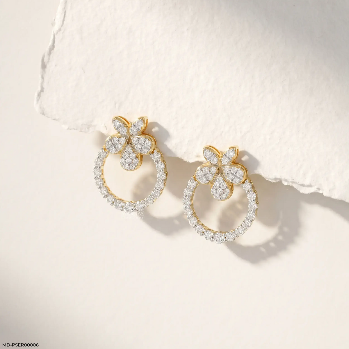 Mingling Flower Diamond Earrings