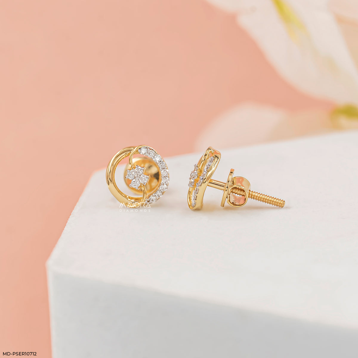 Arc Vortex Diamond Earrings