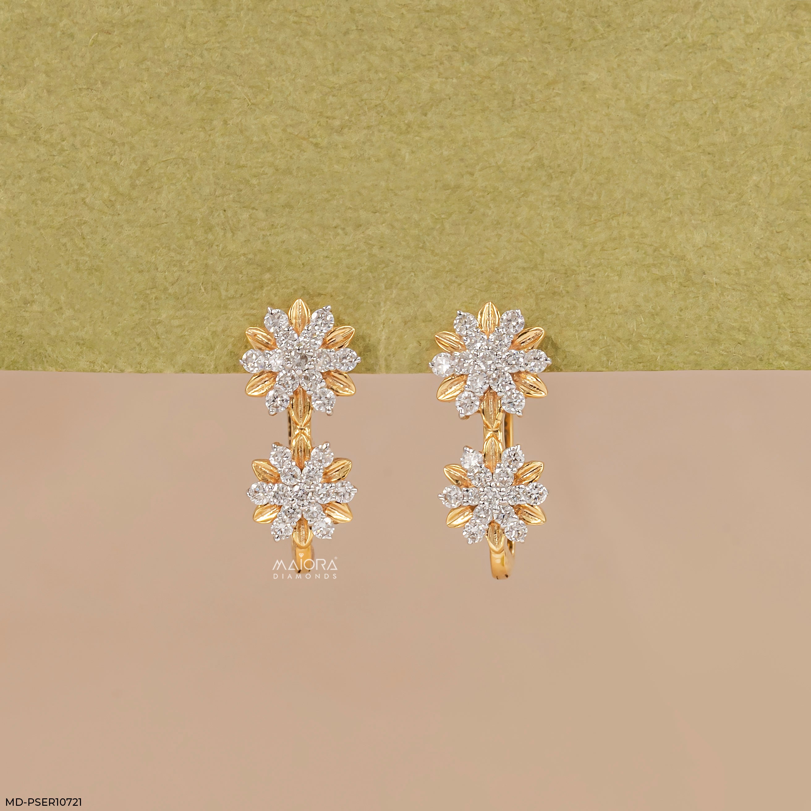 0.35 Carat Round Solitaire Diamond Stud 18K Yellow Gold