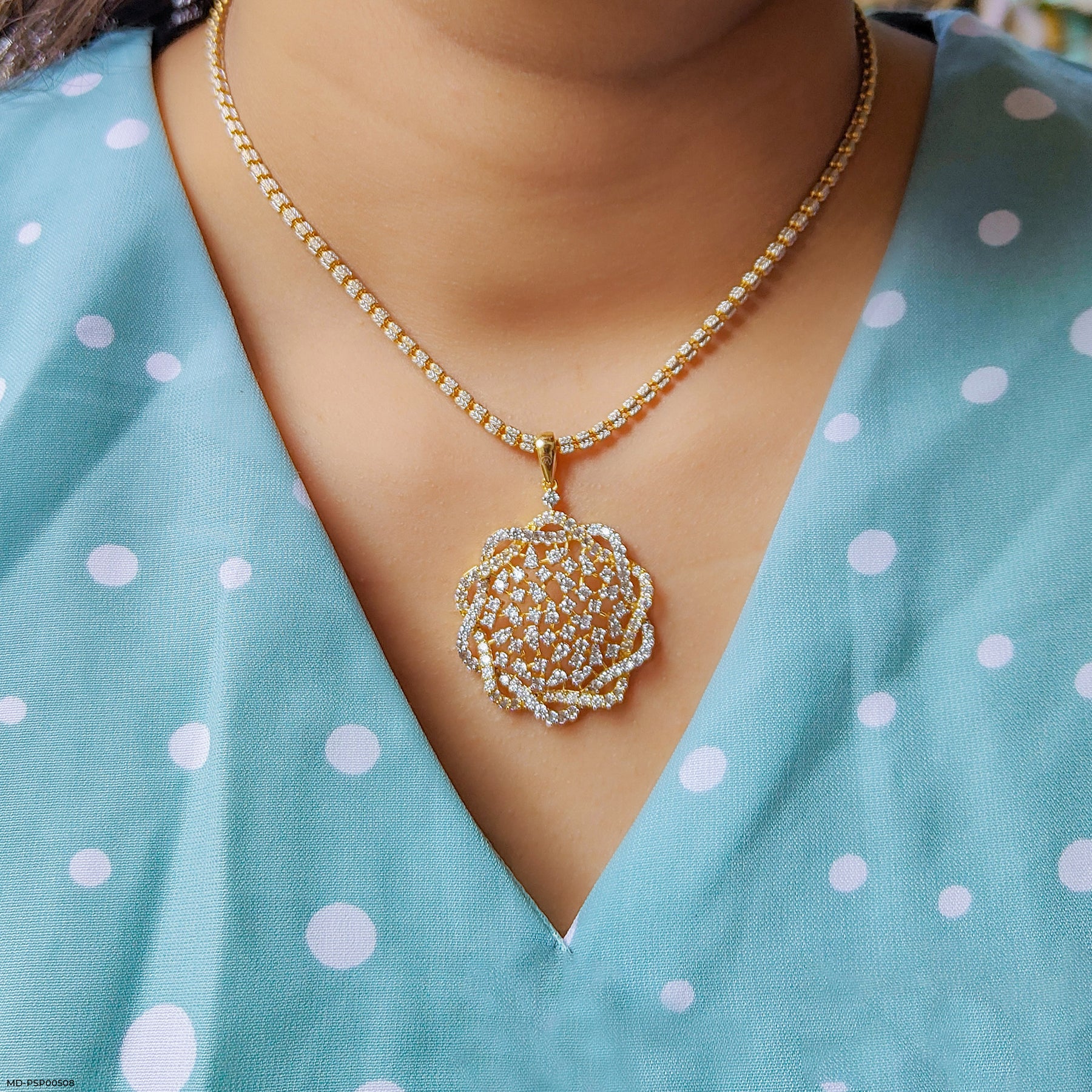 Lace Petal Diamond Pendant 14K Yellow Gold