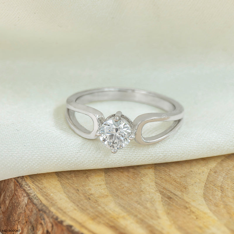 Vivid Diamond Ring 14K White Gold