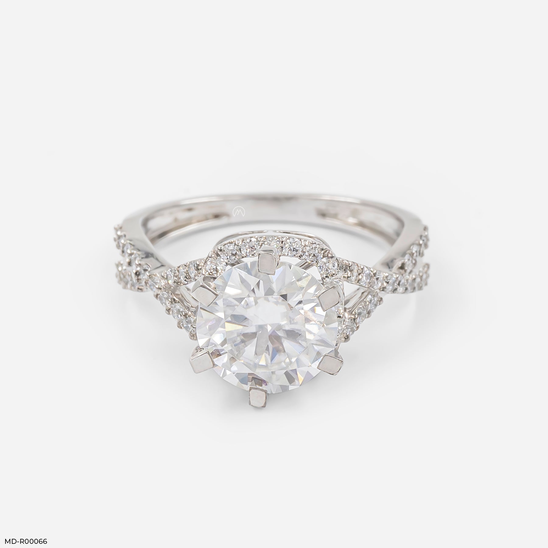 2.5 Carat Round Infinity Whirl Ring 9K White Gold