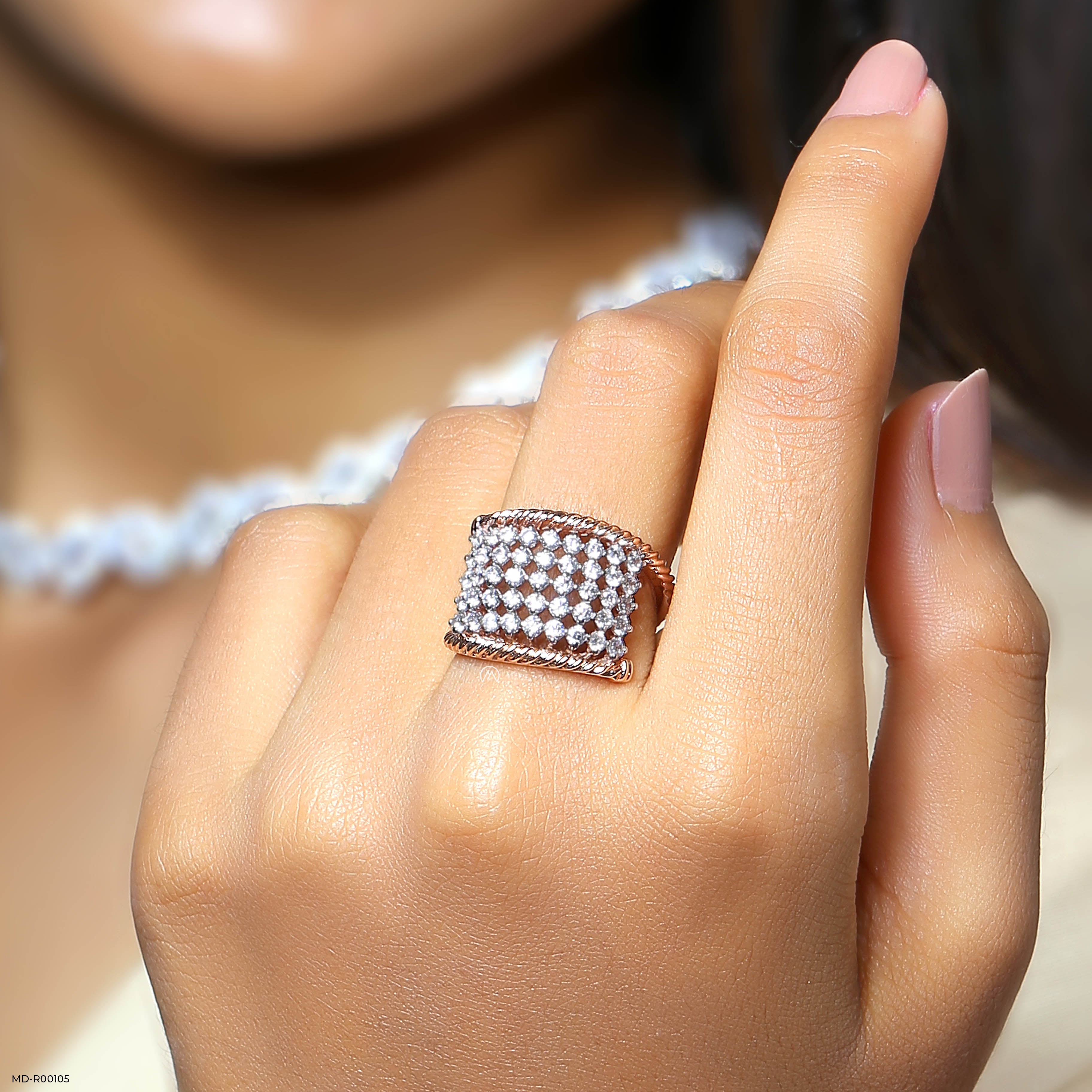 The Diamond Lattice Cuff Ring 9K Yellow Gold
