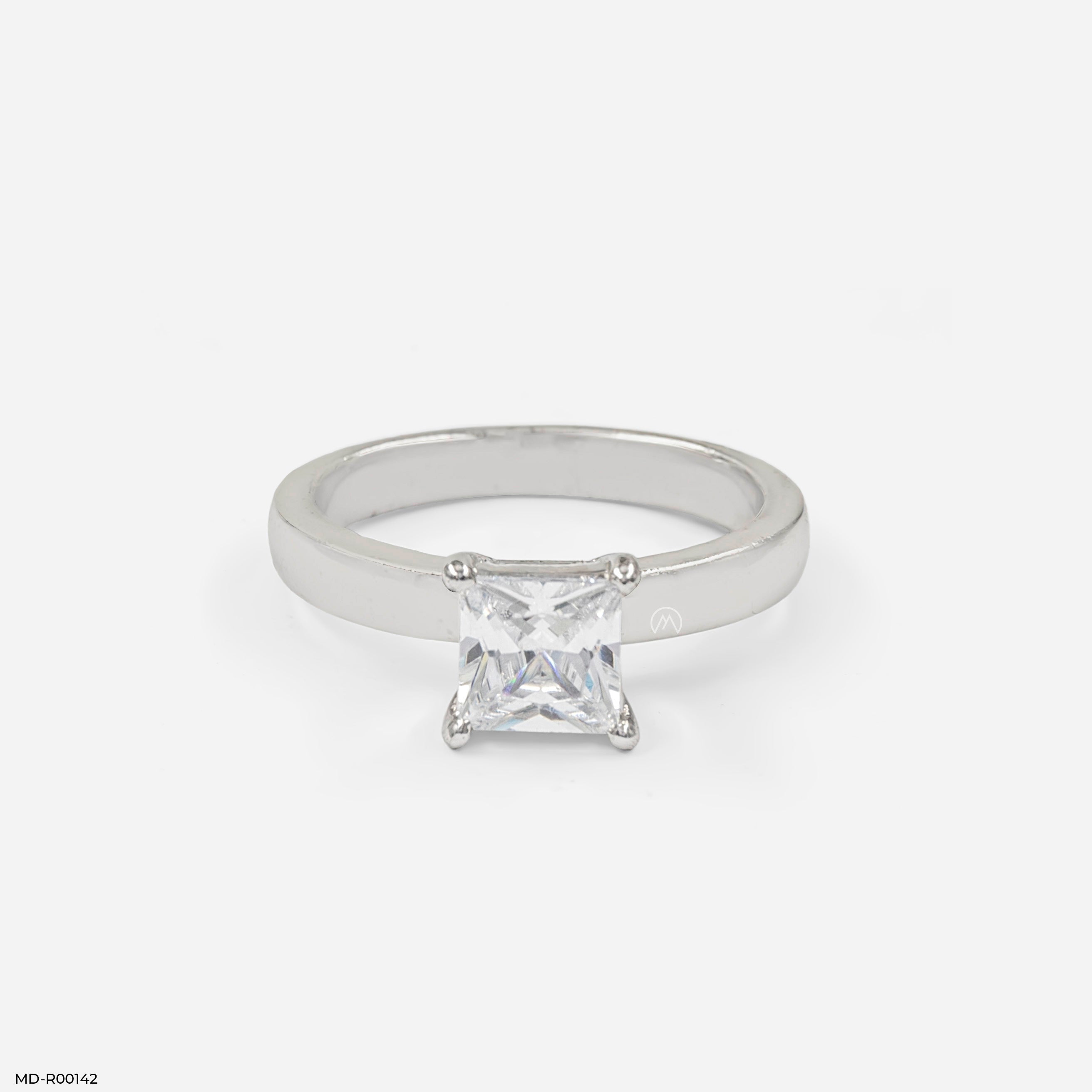 1.5 Carat Princess Cut Ring 9K White Gold