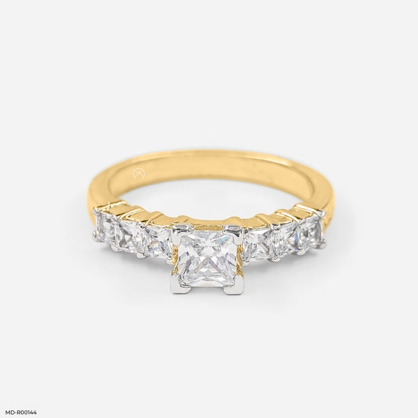 1 Carat Squarebea Diamond Ring 18K Yellow Gold