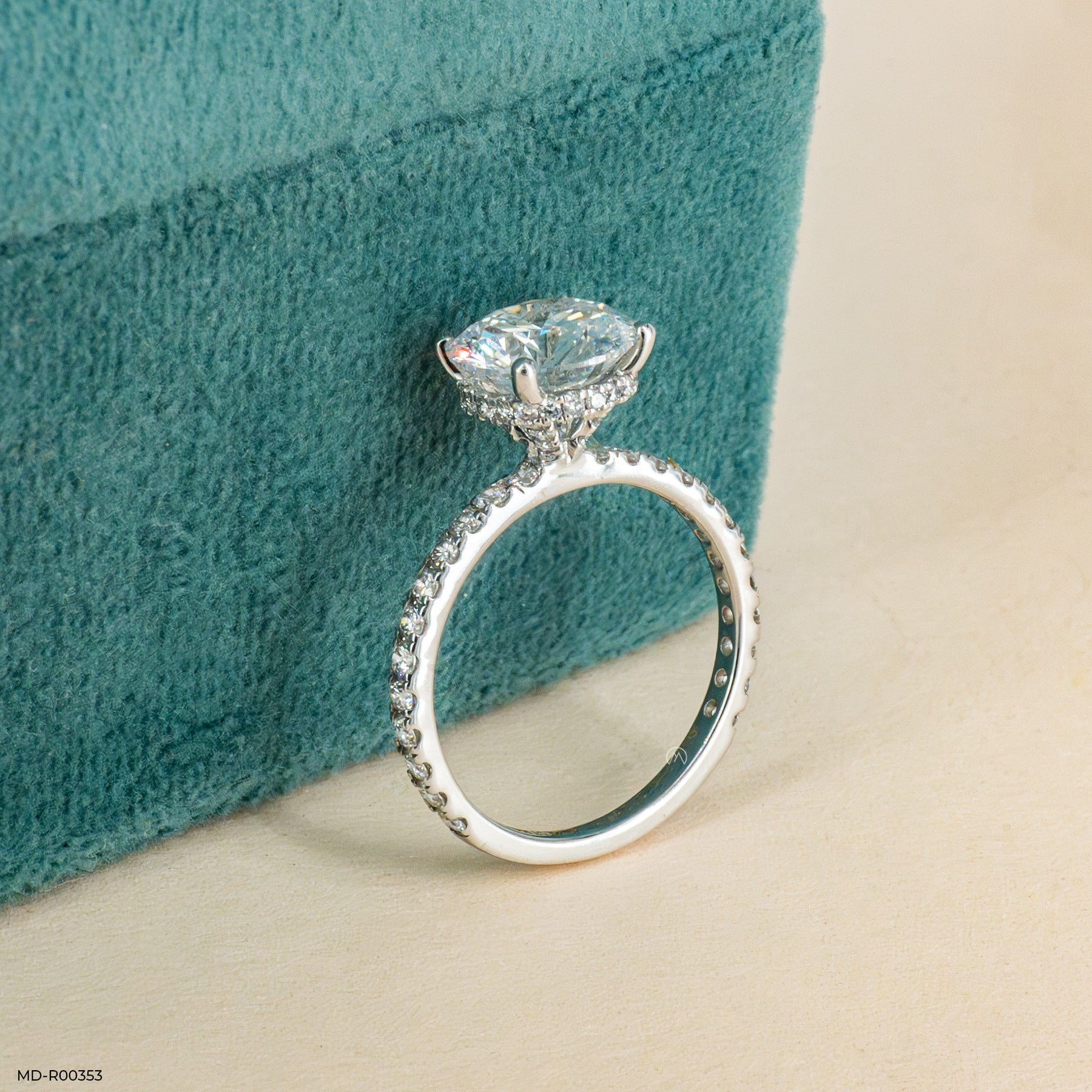 The Aurora Pave Ring 9K Yellow Gold