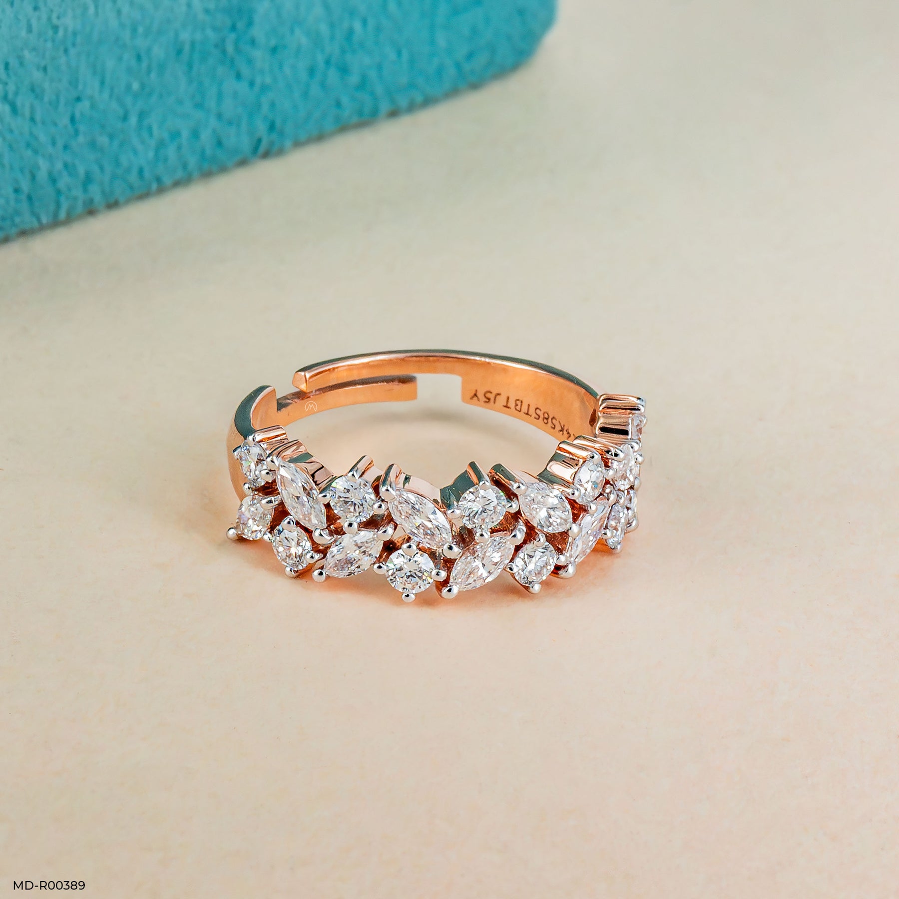 The Marigold Cluster Ring 9K Yellow Gold