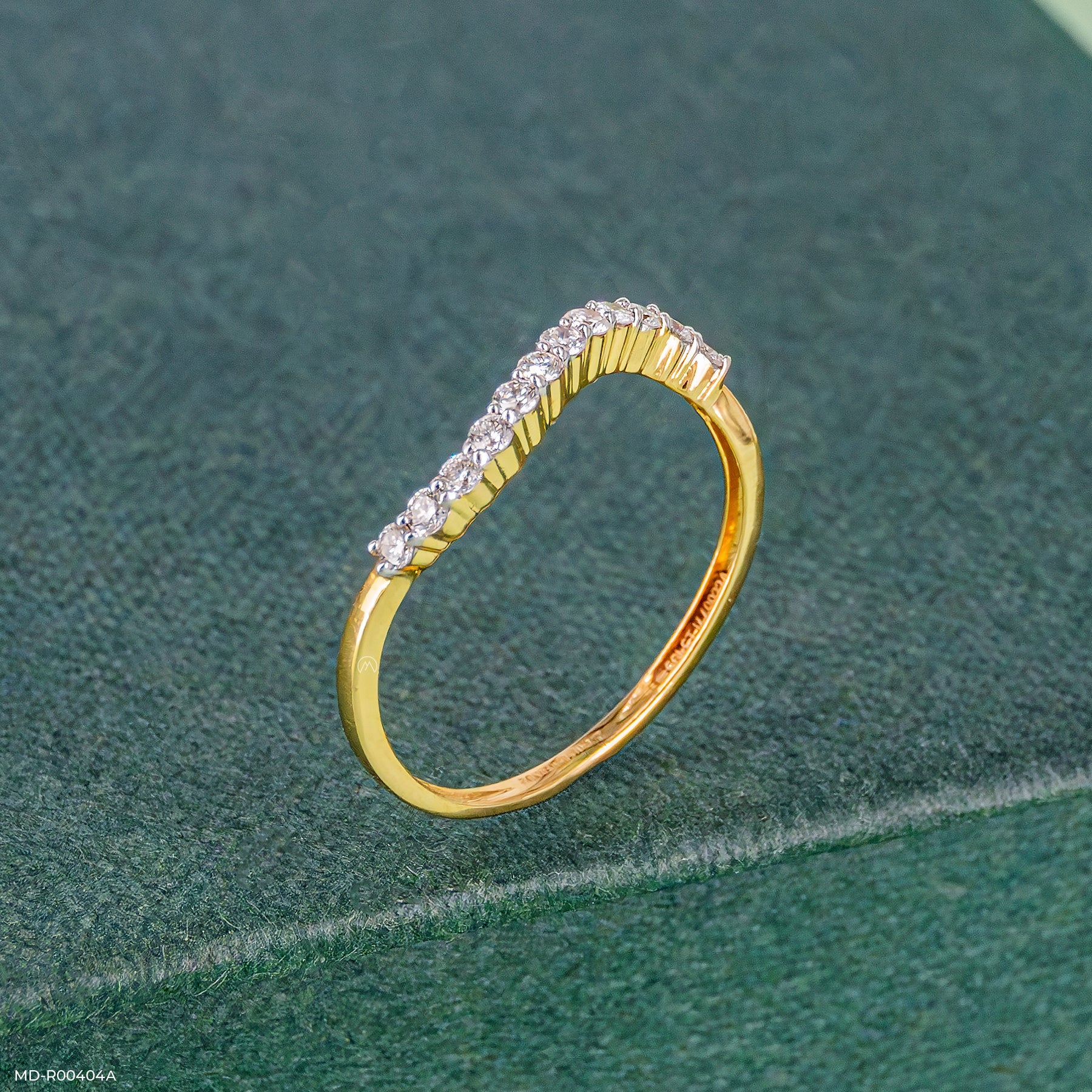 0.20 Carat Serpentine Lab Diamond Band Ring 14K Yellow Gold