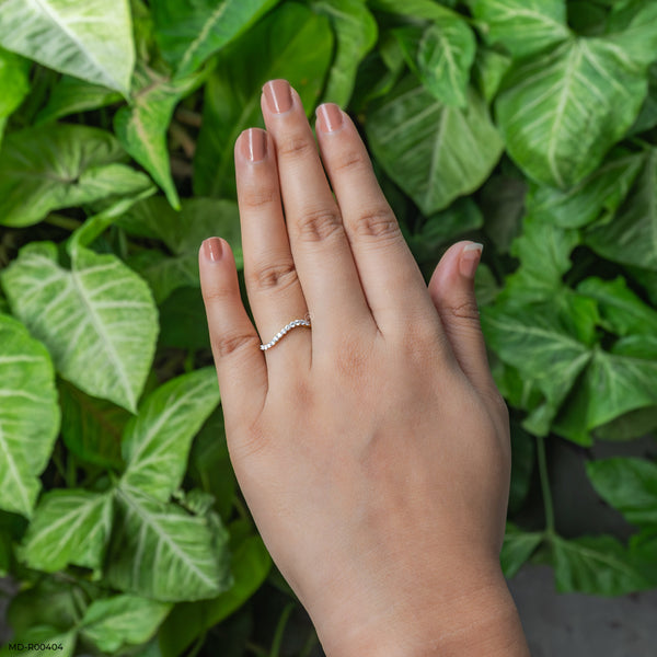 Wavey Diamond Ring 14K White Gold