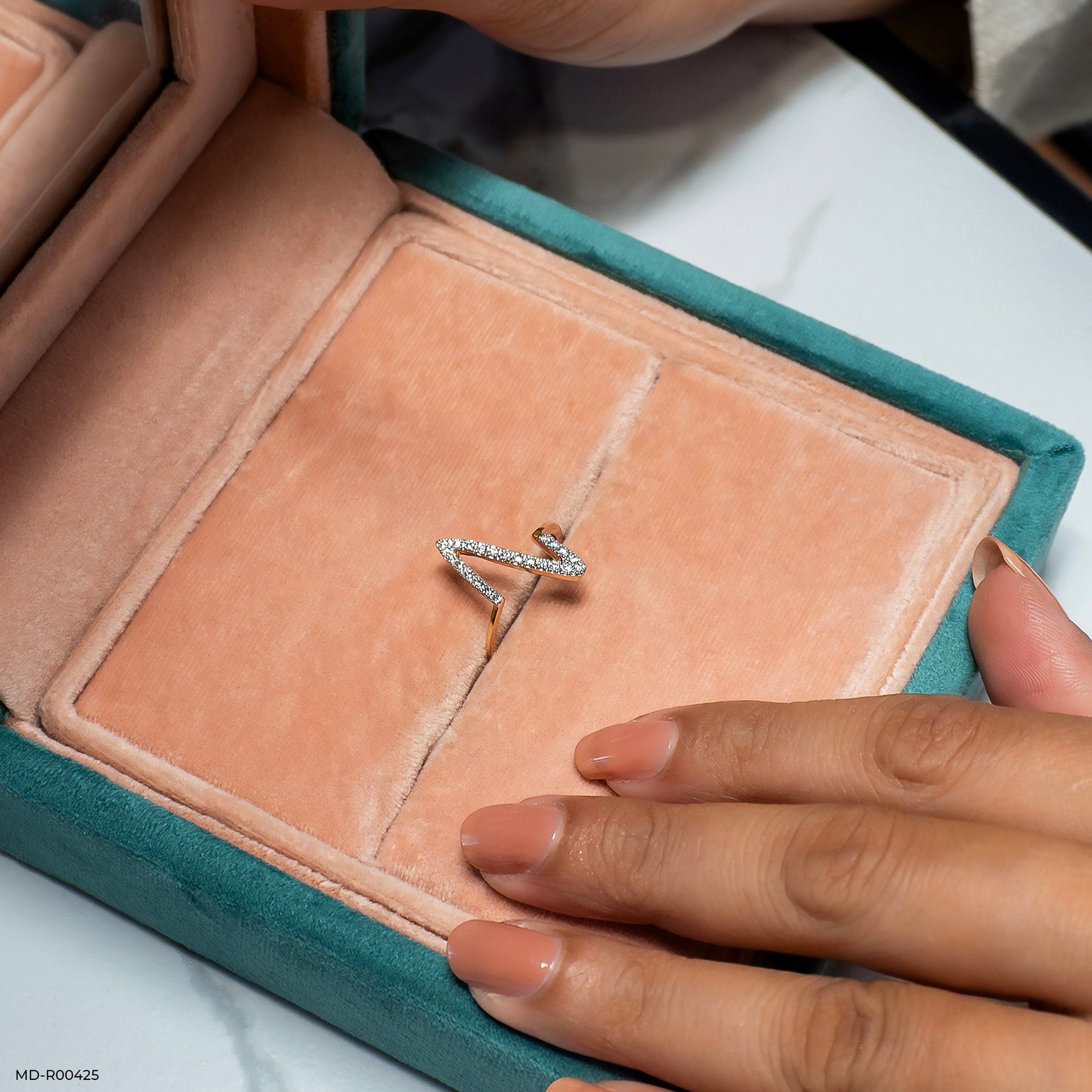 Musician's Abode Diamond Rings 9K White Gold