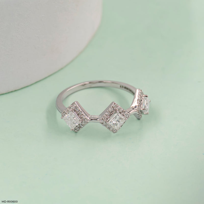Geometric Trilogy Lab DiamondRing 14K White Gold
