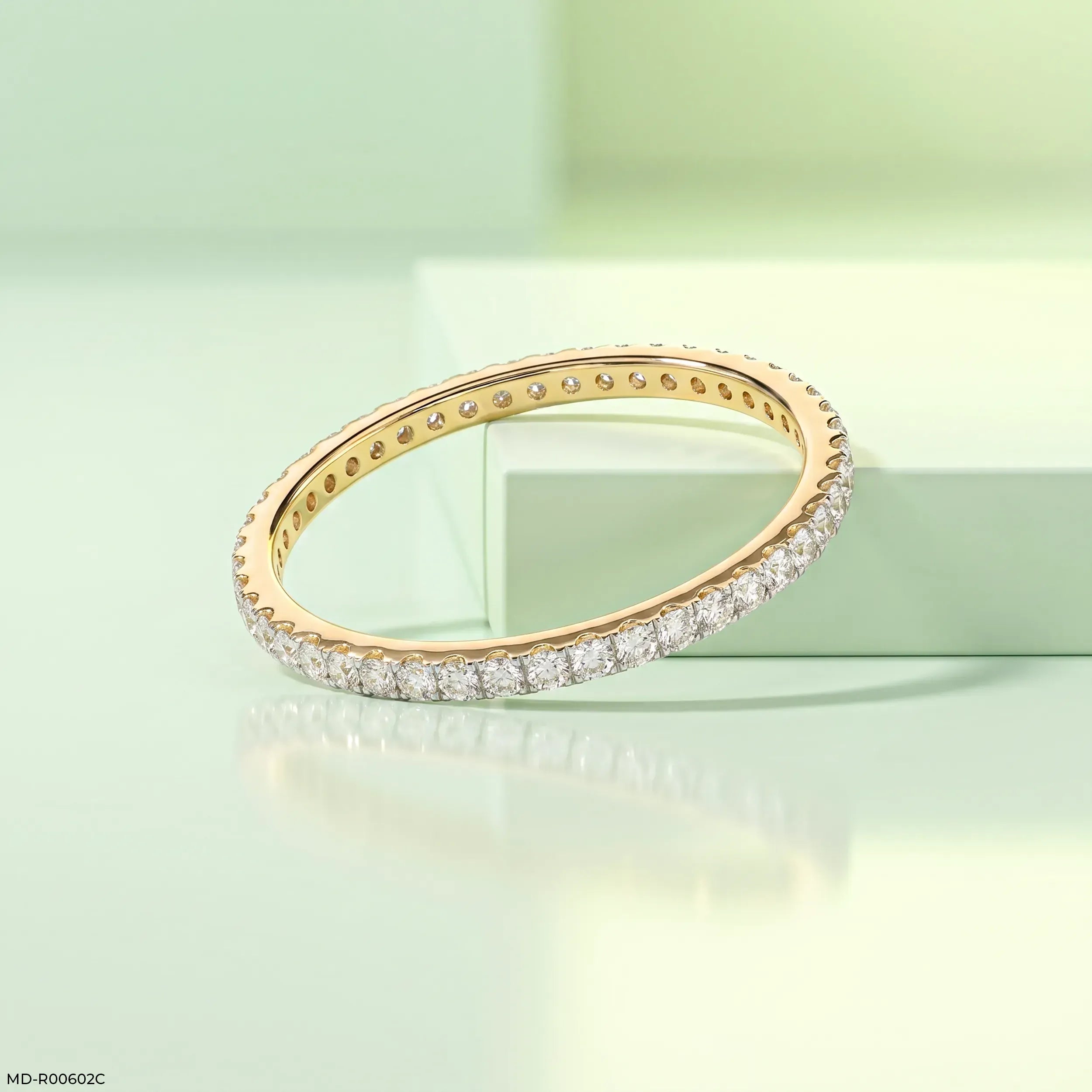 0.40 Carat Elegant Link Round Band Diamond Ring 9K Yellow Gold