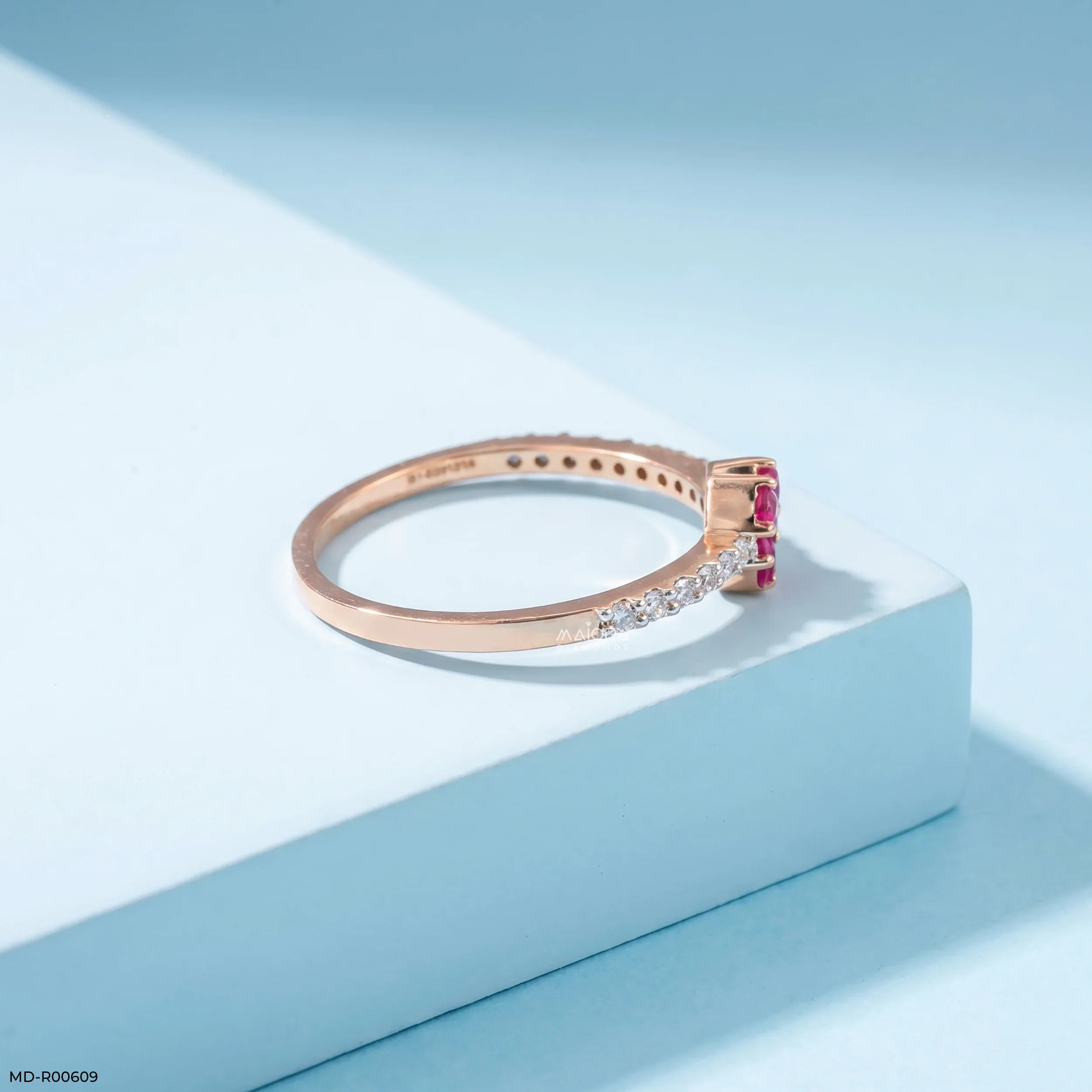 0.13 Carat Ruby Petal Lab Grown Diamond Ring in 14K Rose Gold