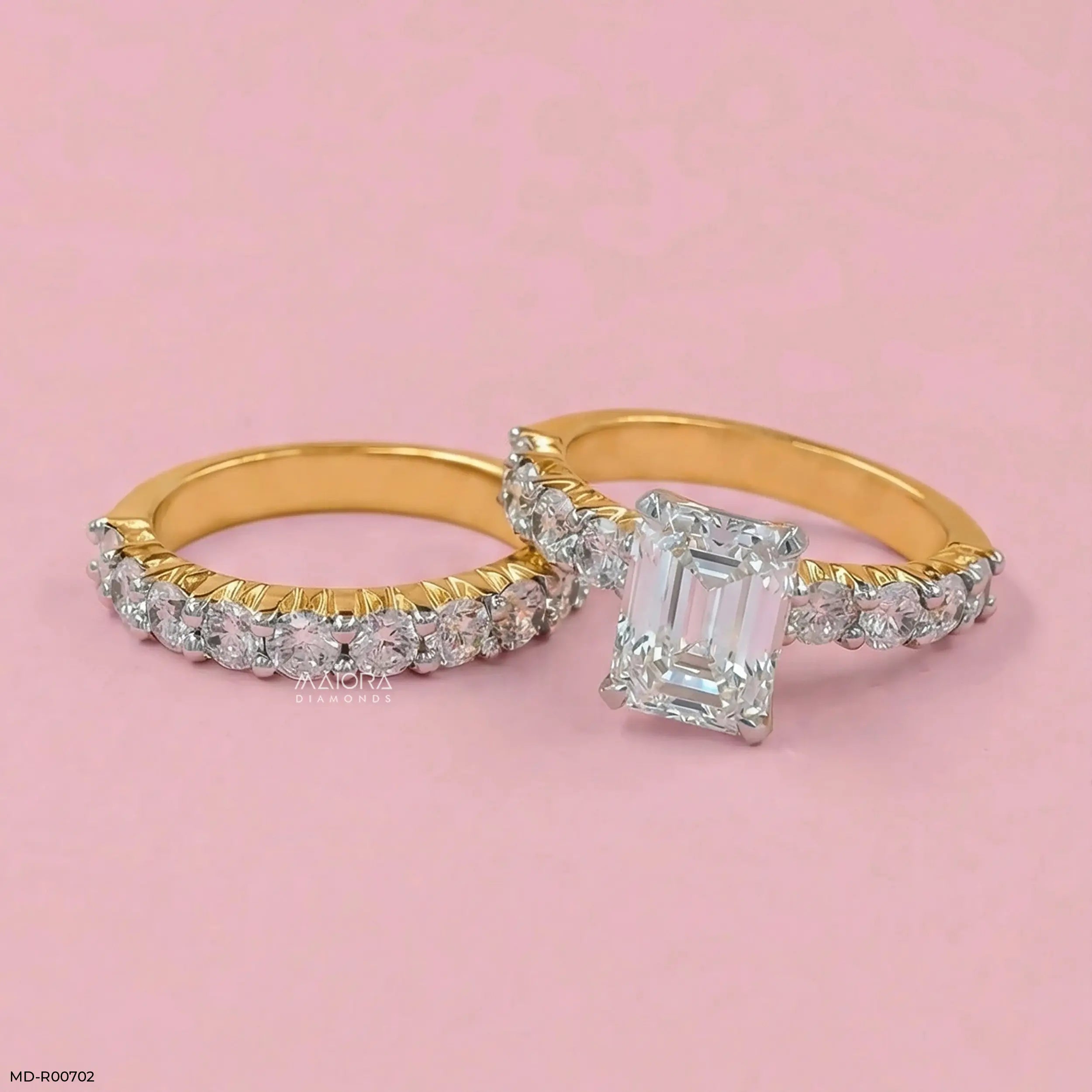 Aarya Solitaire Emerald Diamond Ring